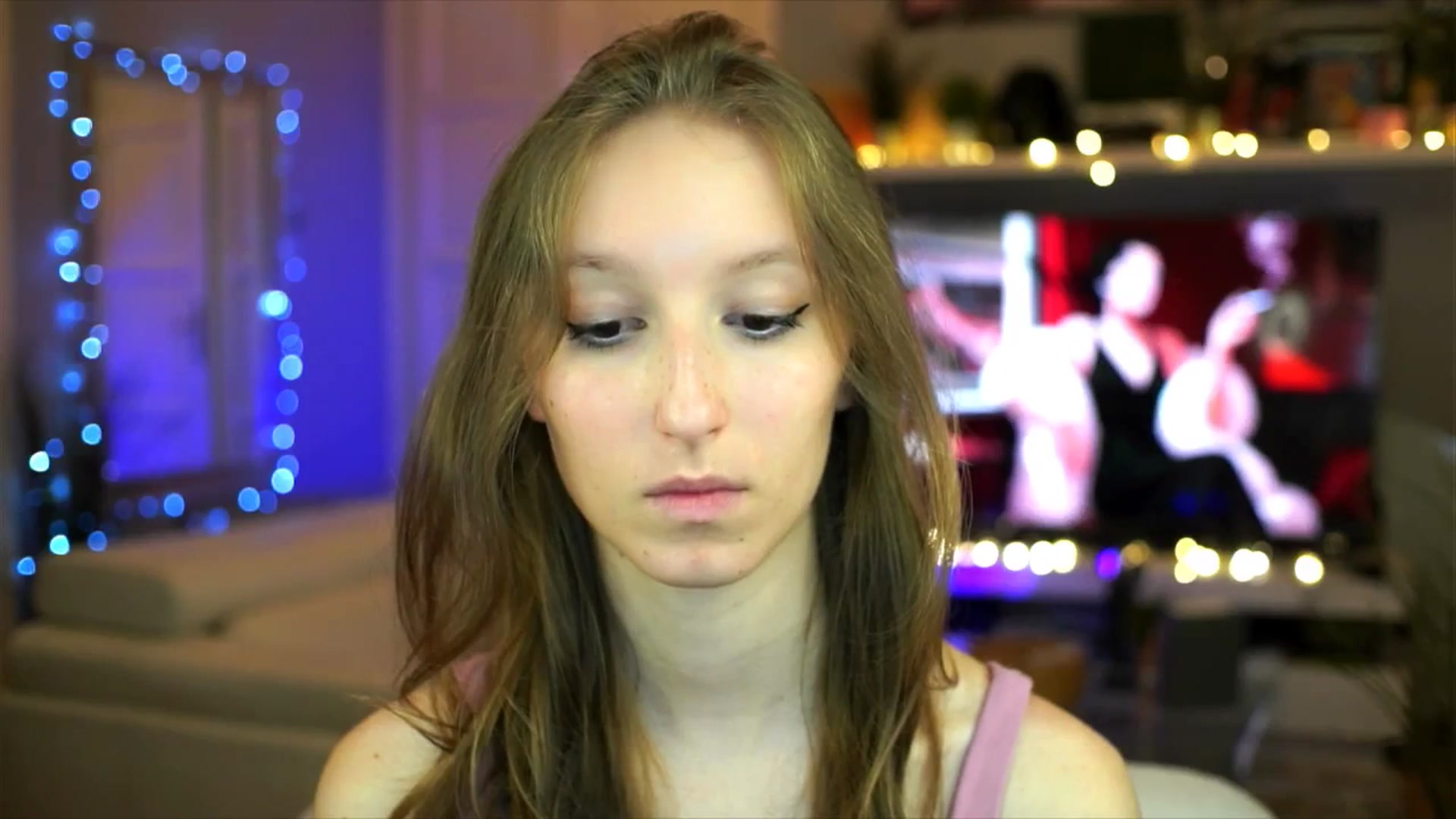 Gallery image thumbnail from Kira9's myfreecams stream on, 10/30/2025, 21:45 image 13 of 20