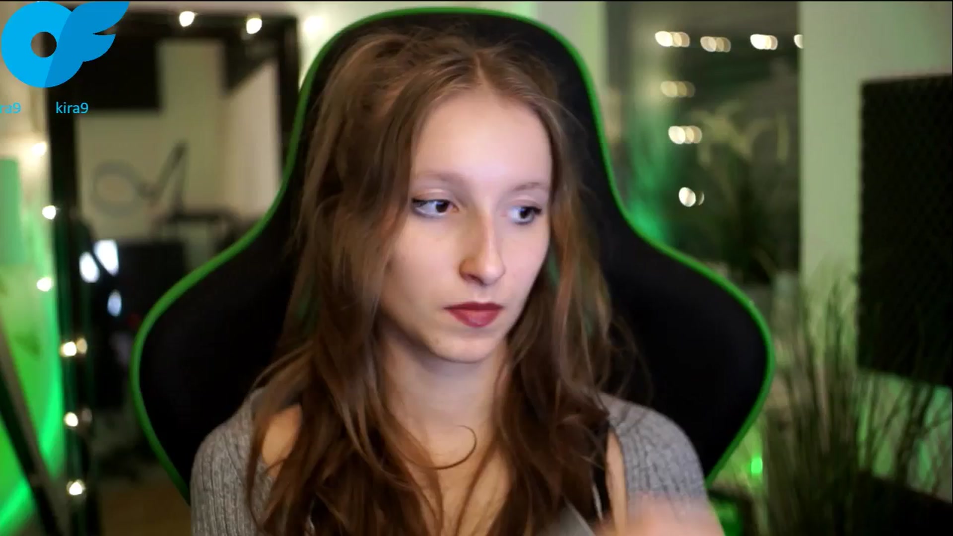 Gallery image thumbnail from Kira9's myfreecams stream on, 11/09/2025, 21:42 image 10 of 20