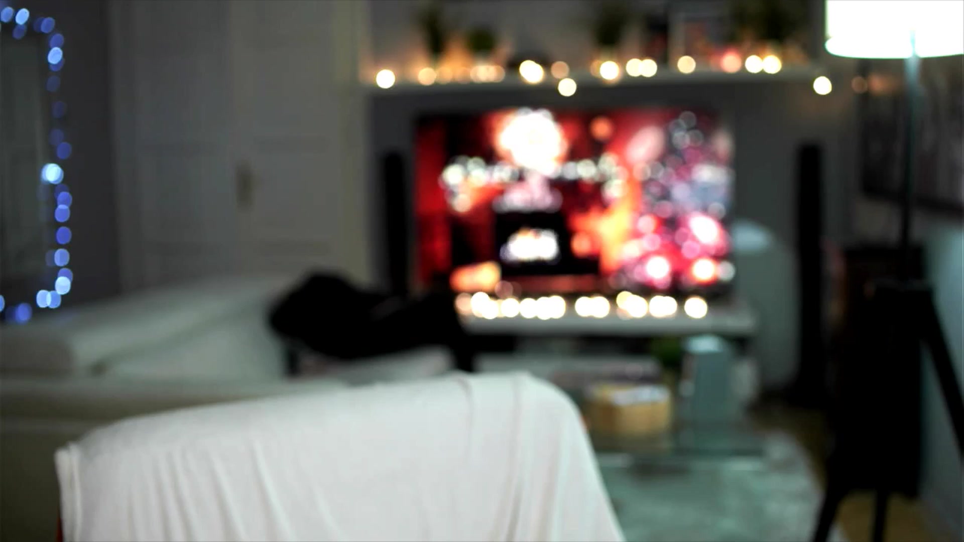 Gallery image thumbnail from Kira9's myfreecams stream on, 11/27/2025, 19:29 image 16 of 20