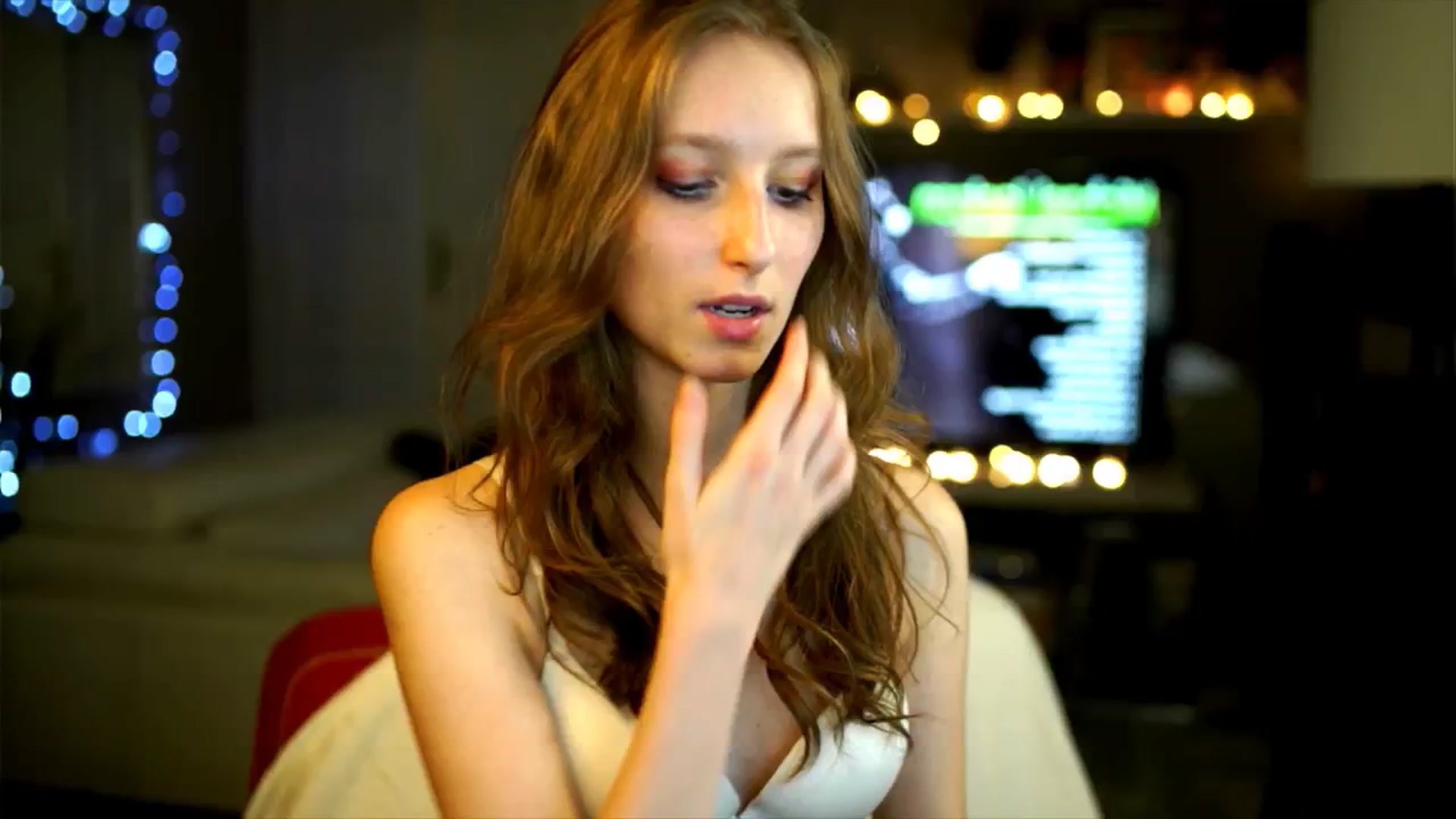 Gallery image thumbnail from Kira9's myfreecams stream on, 12/05/2025, 20:30 image 8 of 20