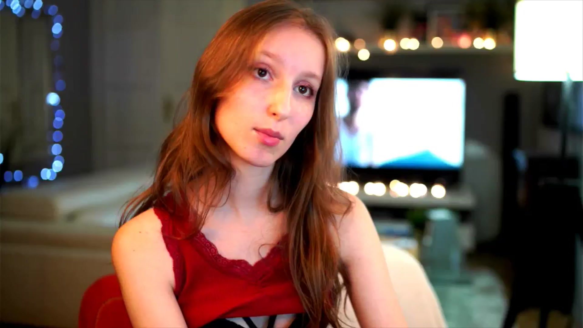 Gallery image thumbnail from Kira9's myfreecams stream on, 12/06/2025, 21:33 image 11 of 20