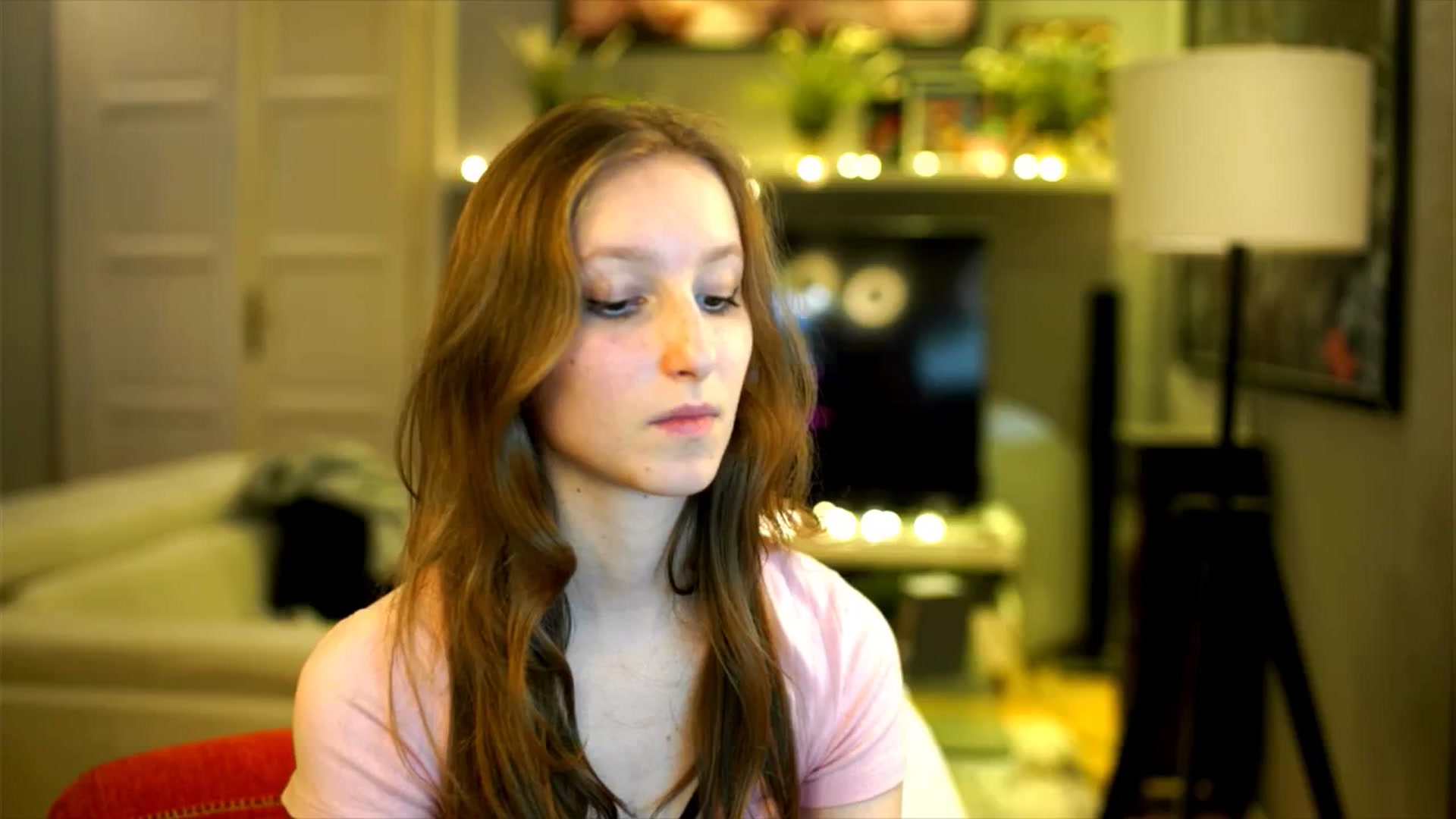 Gallery image thumbnail from Kira9's myfreecams stream on, 12/07/2025, 20:21 image 9 of 20