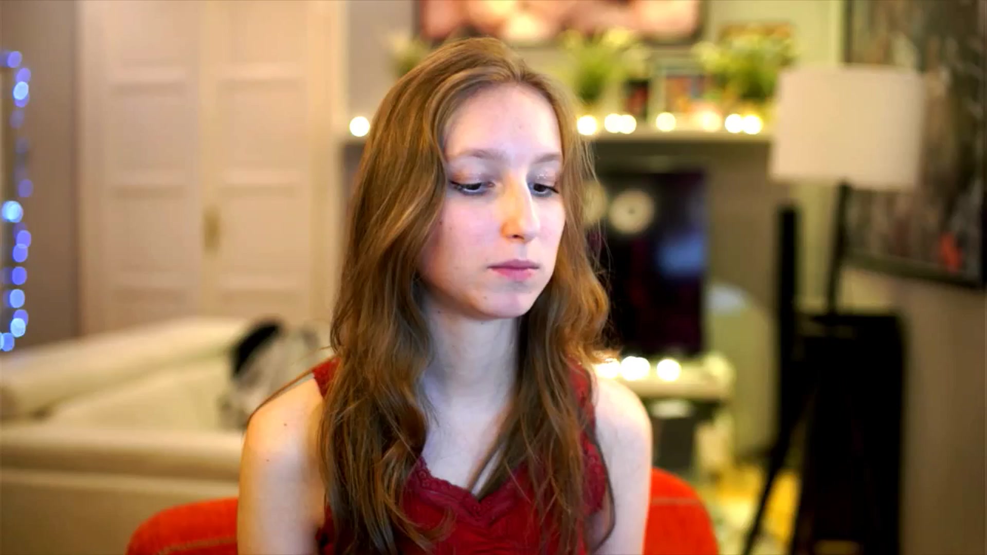 Gallery image thumbnail from Kira9's myfreecams stream on, 12/08/2025, 21:17 image 15 of 20