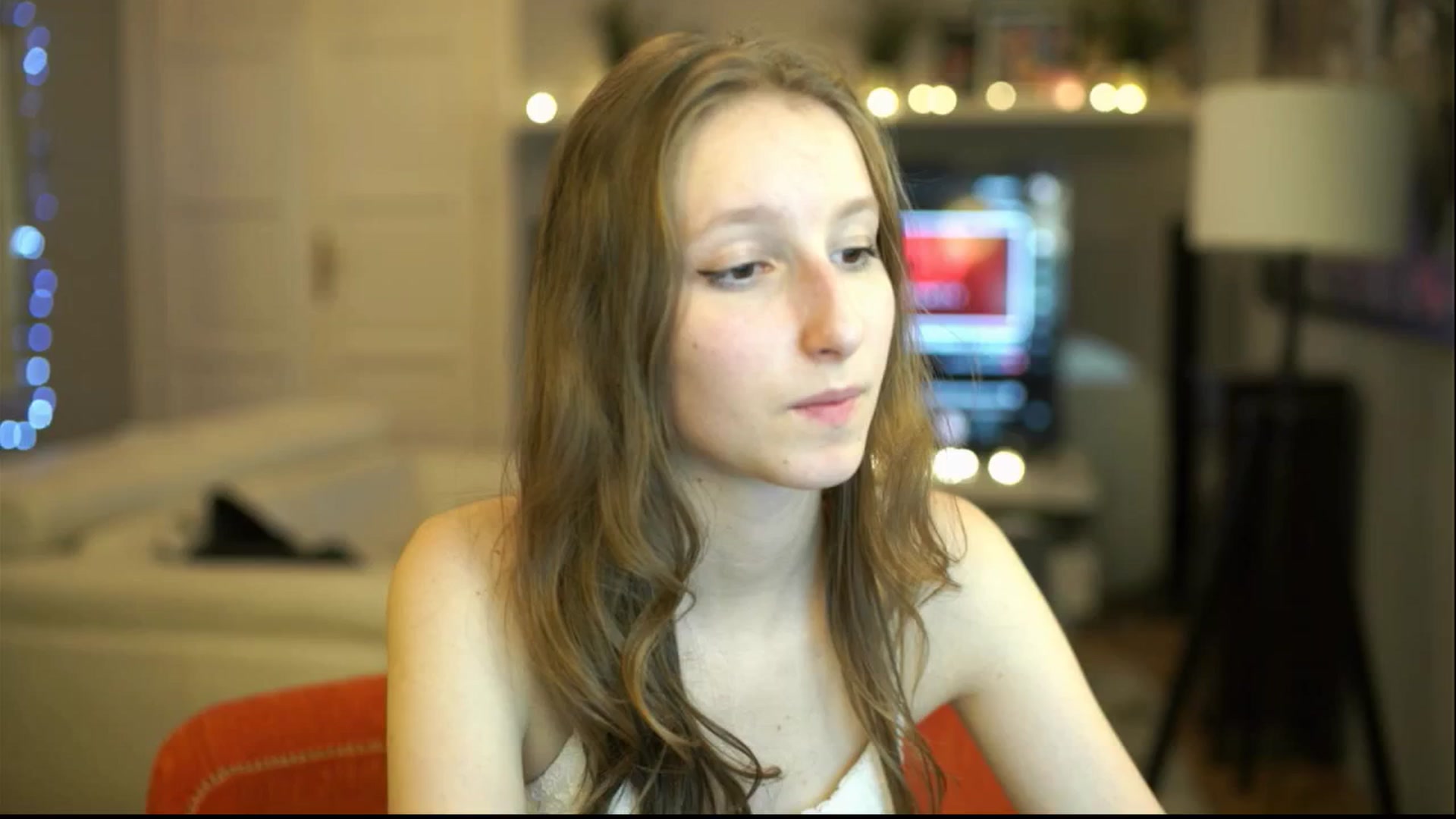 Gallery image thumbnail from Kira9's myfreecams stream on, 12/15/2025, 22:00 image 9 of 20