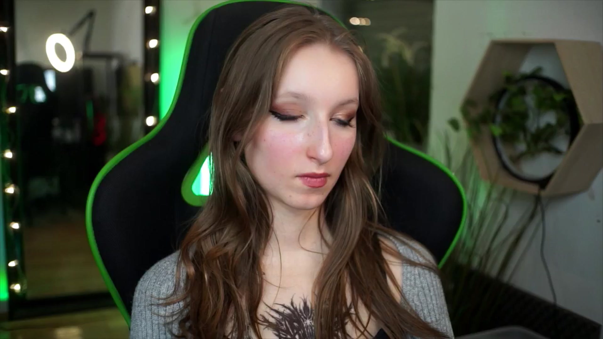 Gallery image thumbnail from Kira9's myfreecams stream on, 01/01/2026, 16:46 image 20 of 20