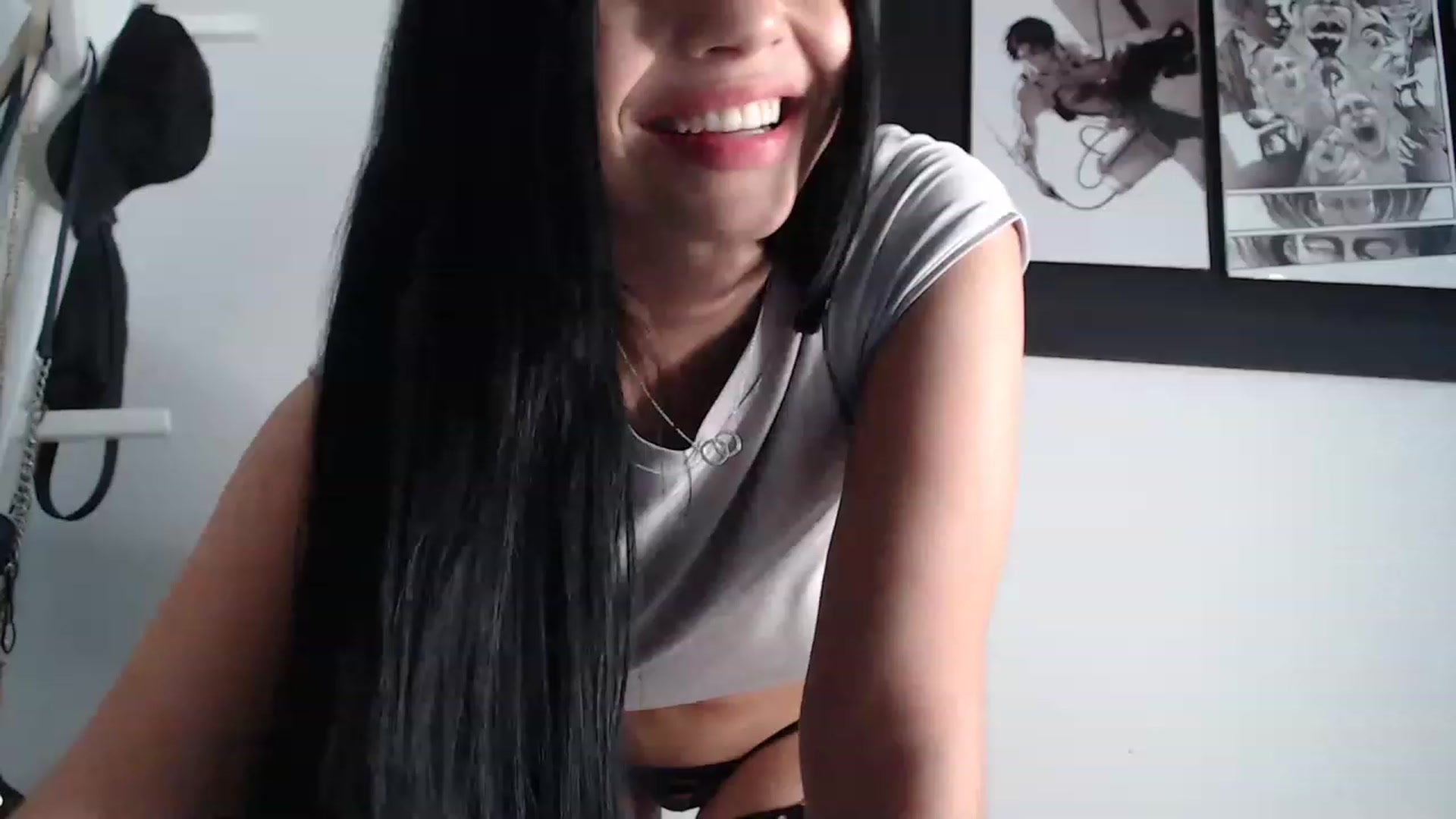 Gallery image thumbnail from KiraAmane's myfreecams stream on, 12/01/2022, 22:27 image 2 of 20
