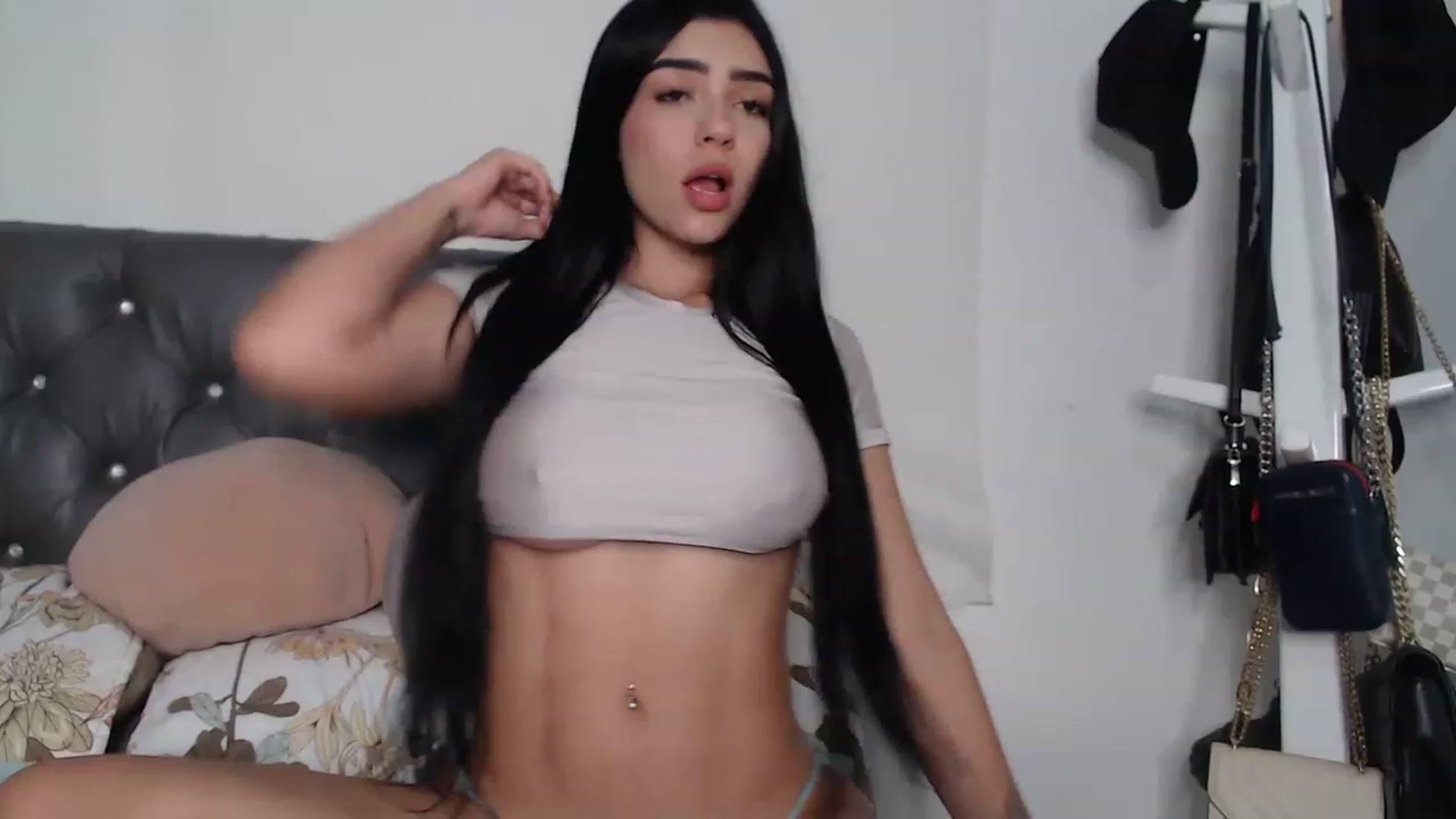 Gallery image thumbnail from KiraAmane's myfreecams stream on, 03/03/2023, 23:33 image 18 of 20