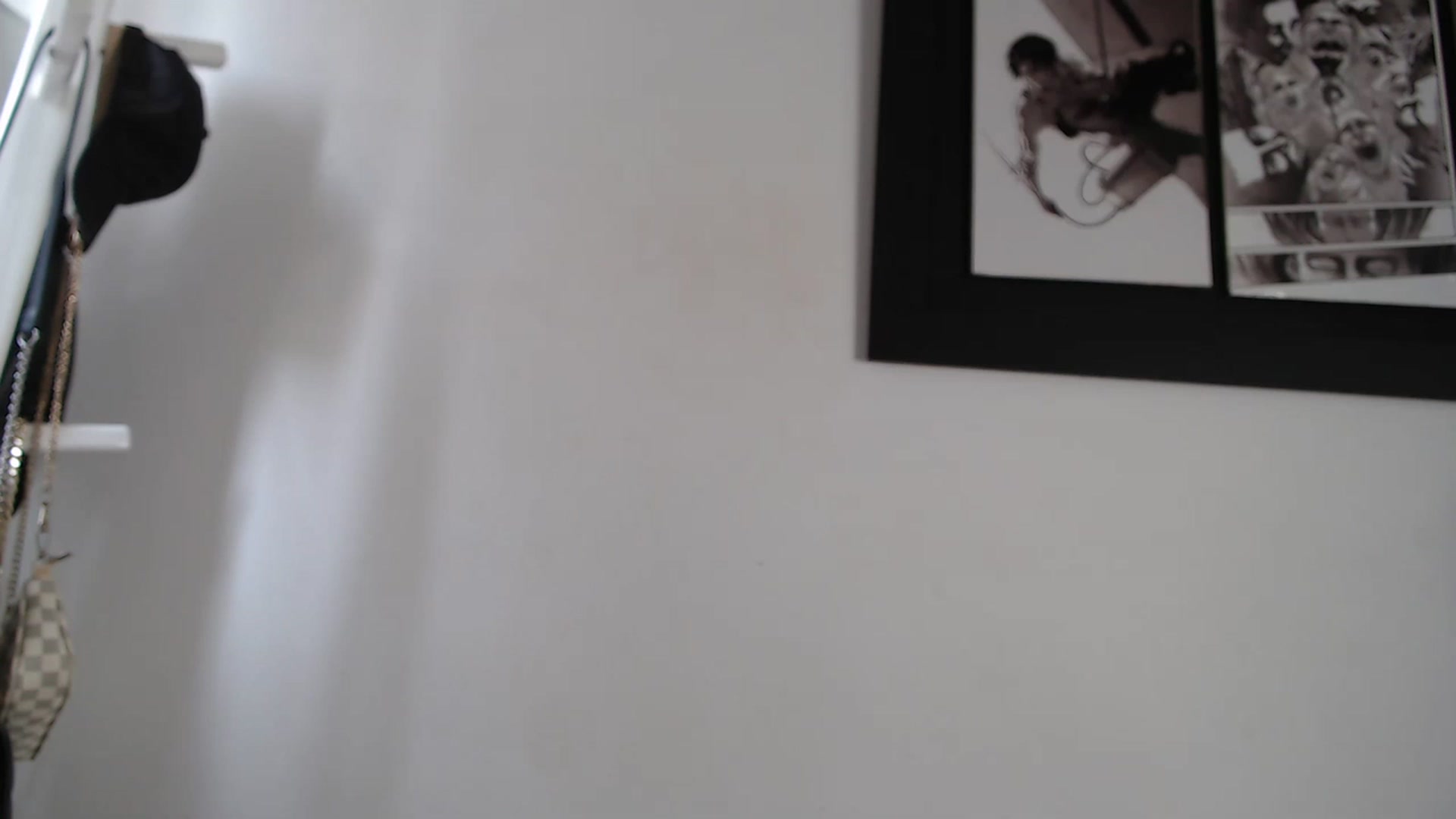 Gallery image thumbnail from KiraAmane's myfreecams stream on, 04/09/2023, 19:27 image 3 of 20