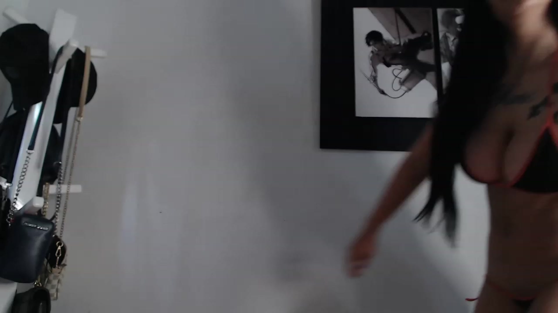 Gallery image thumbnail from KiraAmane's myfreecams stream on, 06/05/2023, 16:12 image 5 of 20