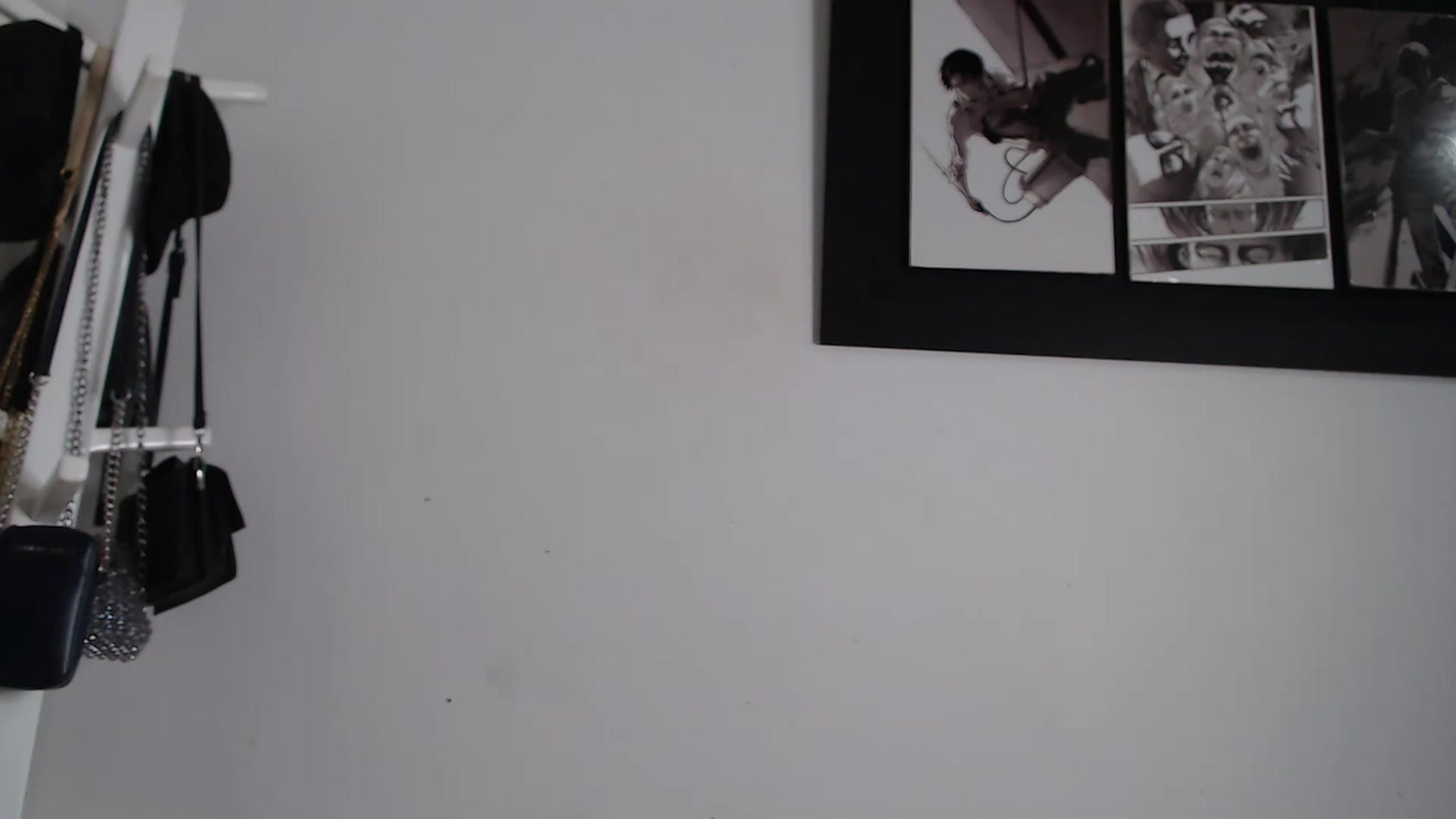 Gallery image thumbnail from KiraAmane's myfreecams stream on, 08/01/2023, 03:22 image 3 of 20
