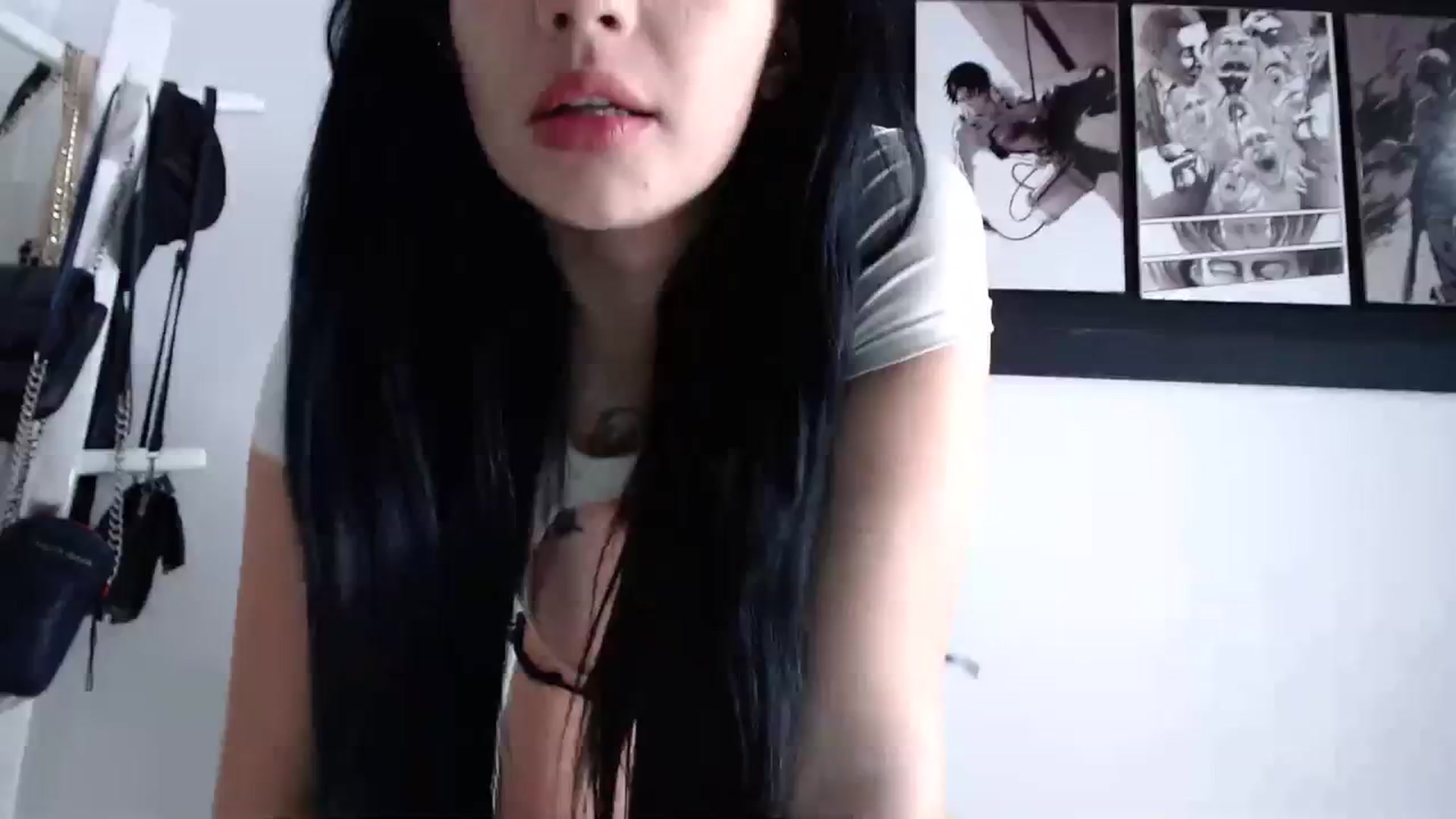 Gallery image thumbnail from KiraAmane's myfreecams stream on, 12/02/2023, 21:34 image 5 of 20