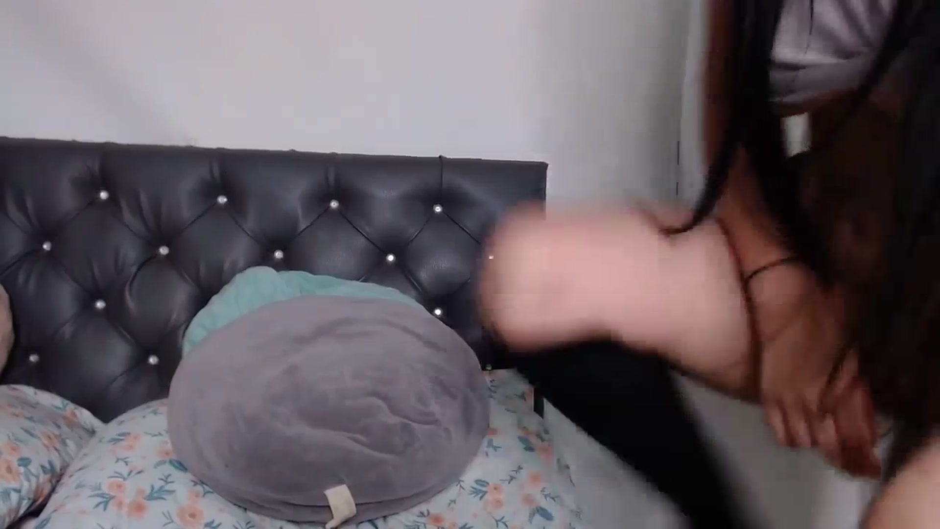 Gallery image thumbnail from KiraAmane's myfreecams stream on, 12/14/2023, 04:43 image 19 of 20