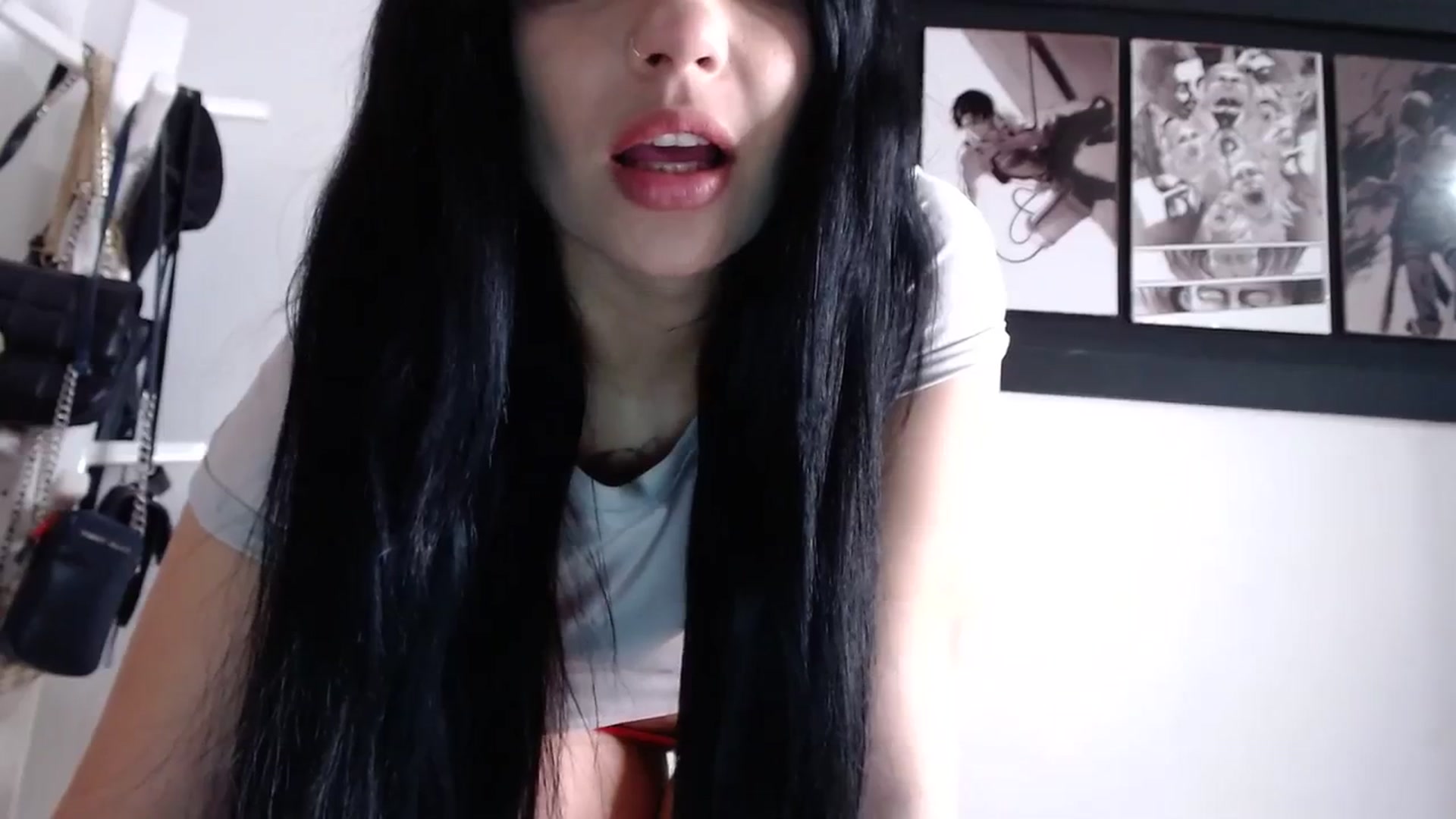 Gallery image thumbnail from KiraAmane's myfreecams stream on, 12/22/2023, 04:44 image 7 of 20