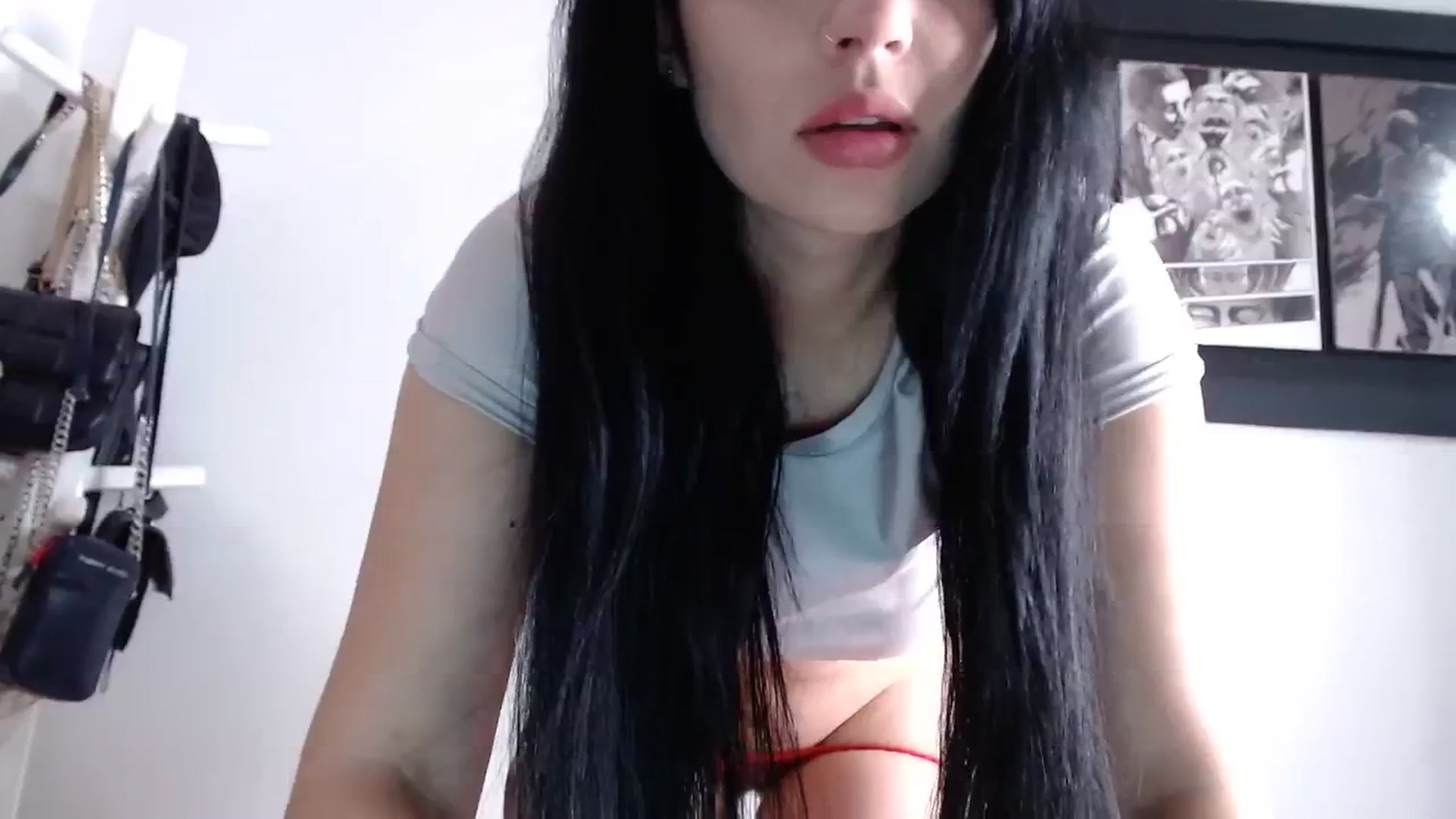 Gallery image thumbnail from KiraAmane's myfreecams stream on, 12/22/2023, 04:44 image 13 of 20