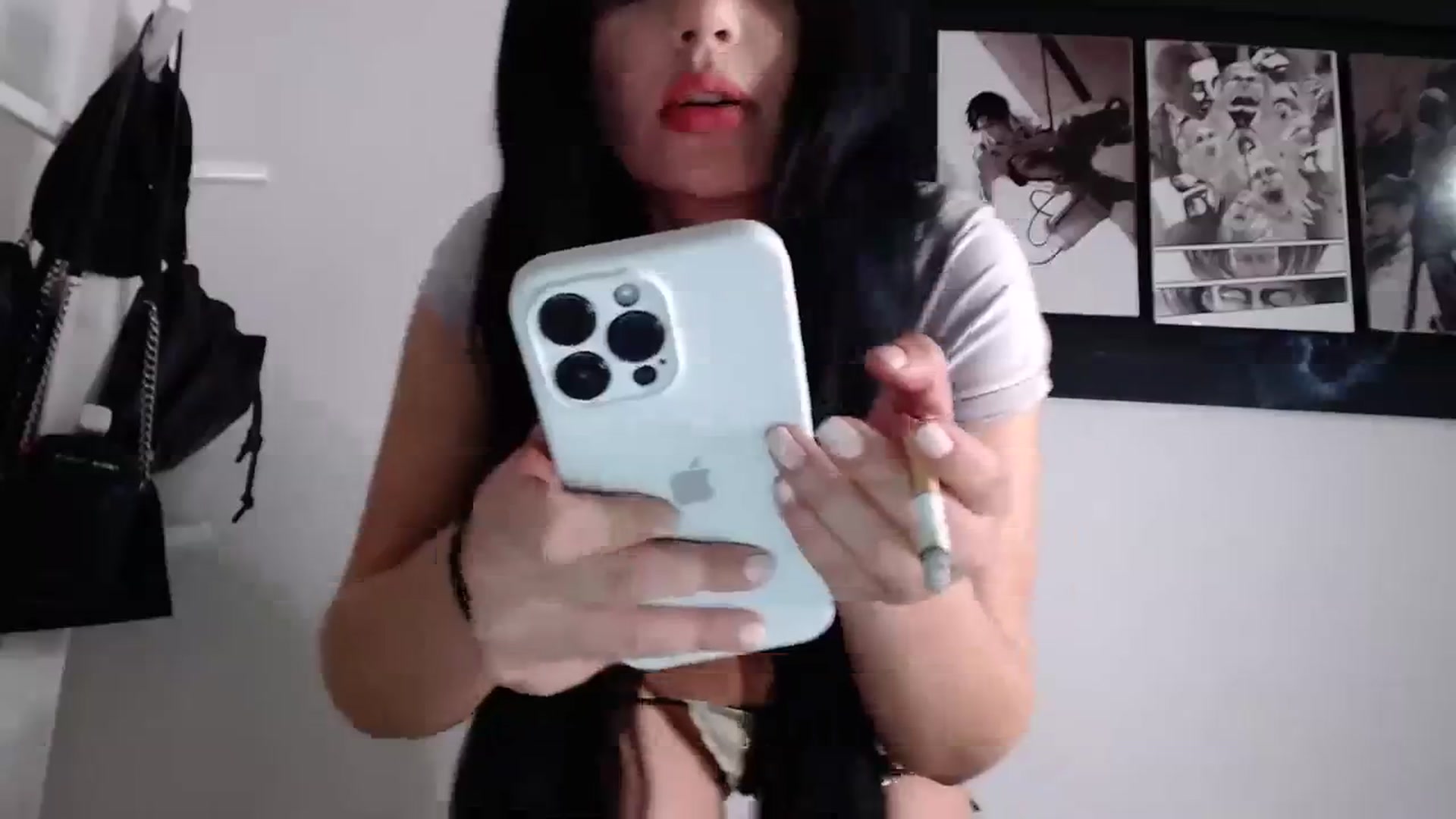Gallery image thumbnail from KiraAmane's myfreecams stream on, 01/05/2024, 03:26 image 5 of 20