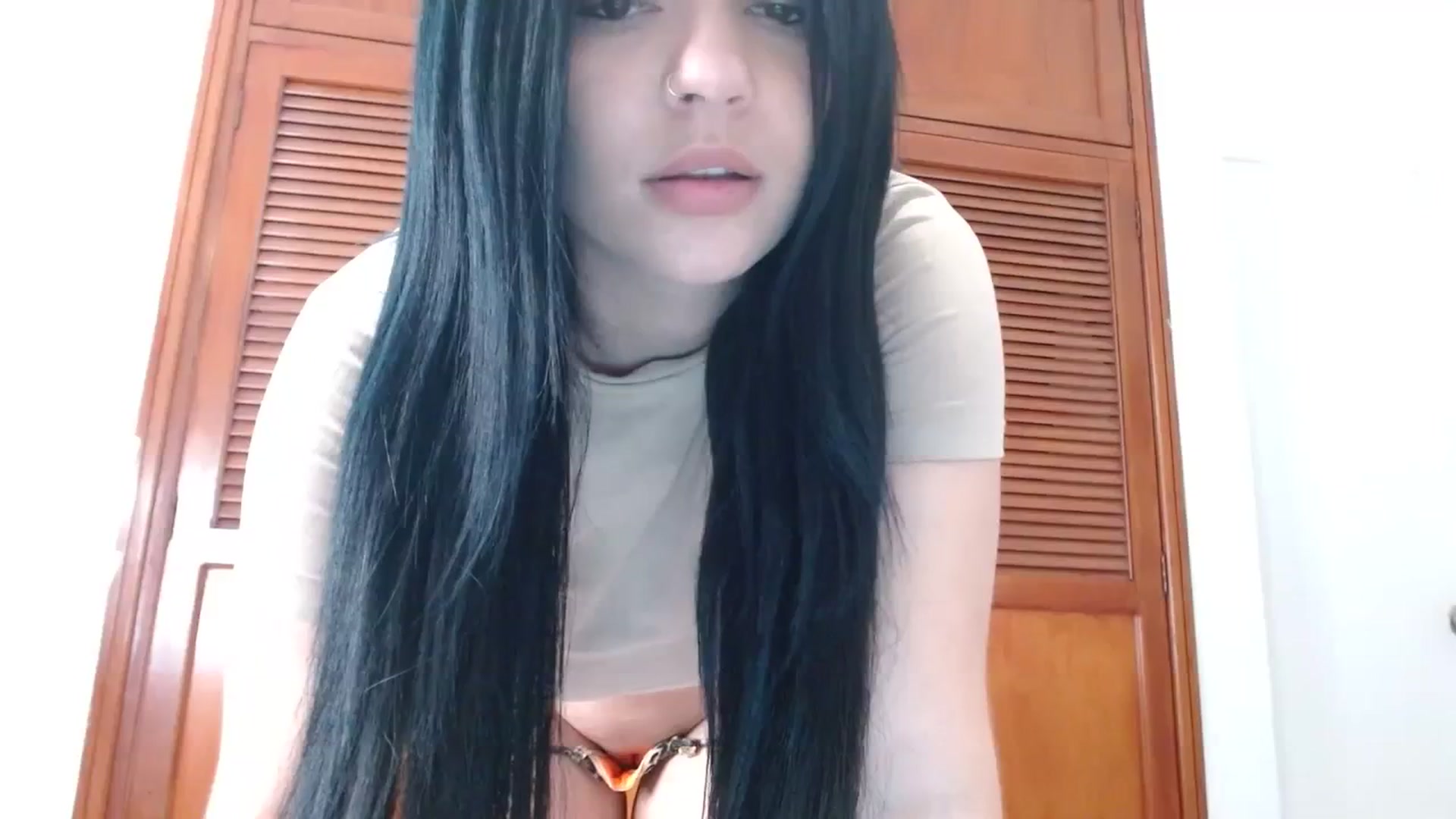 Gallery image thumbnail from KiraAmane's myfreecams stream on, 03/08/2024, 17:49 image 13 of 20