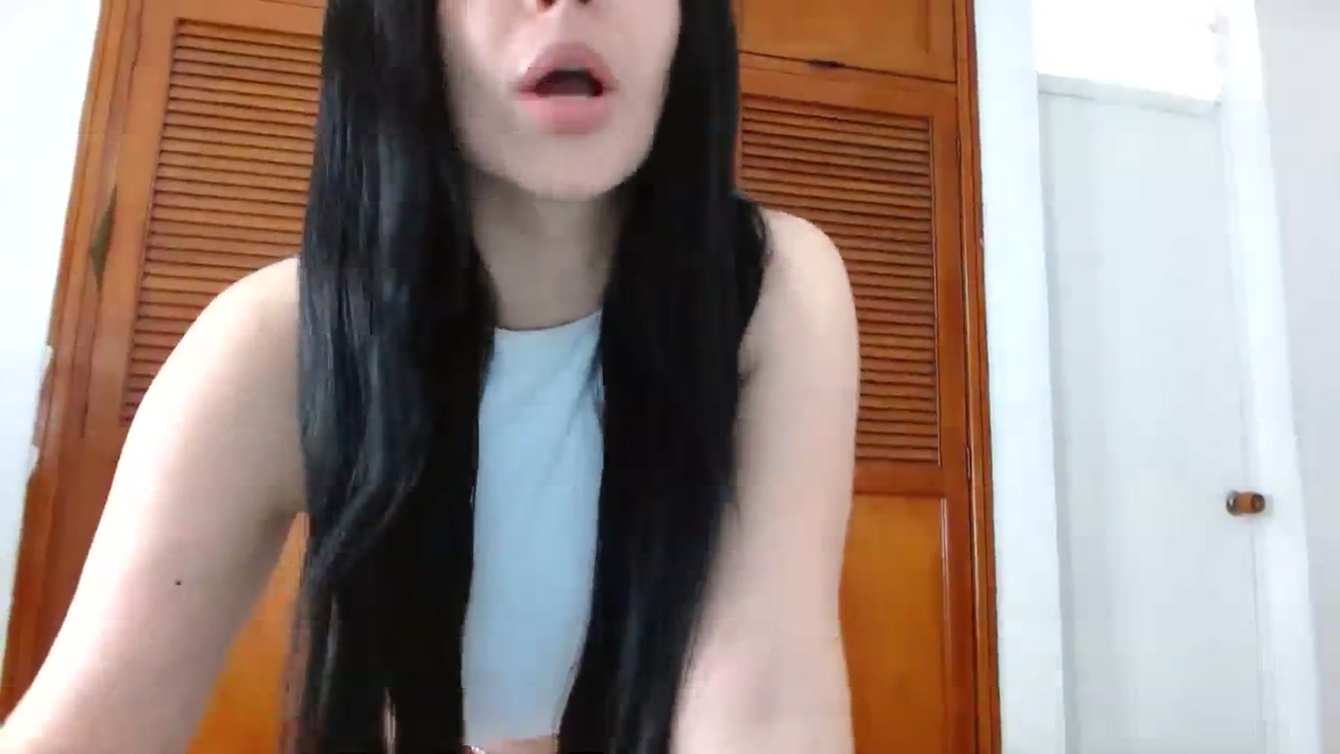 Gallery image thumbnail from KiraAmane's myfreecams stream on, 04/06/2024, 18:24 image 12 of 20