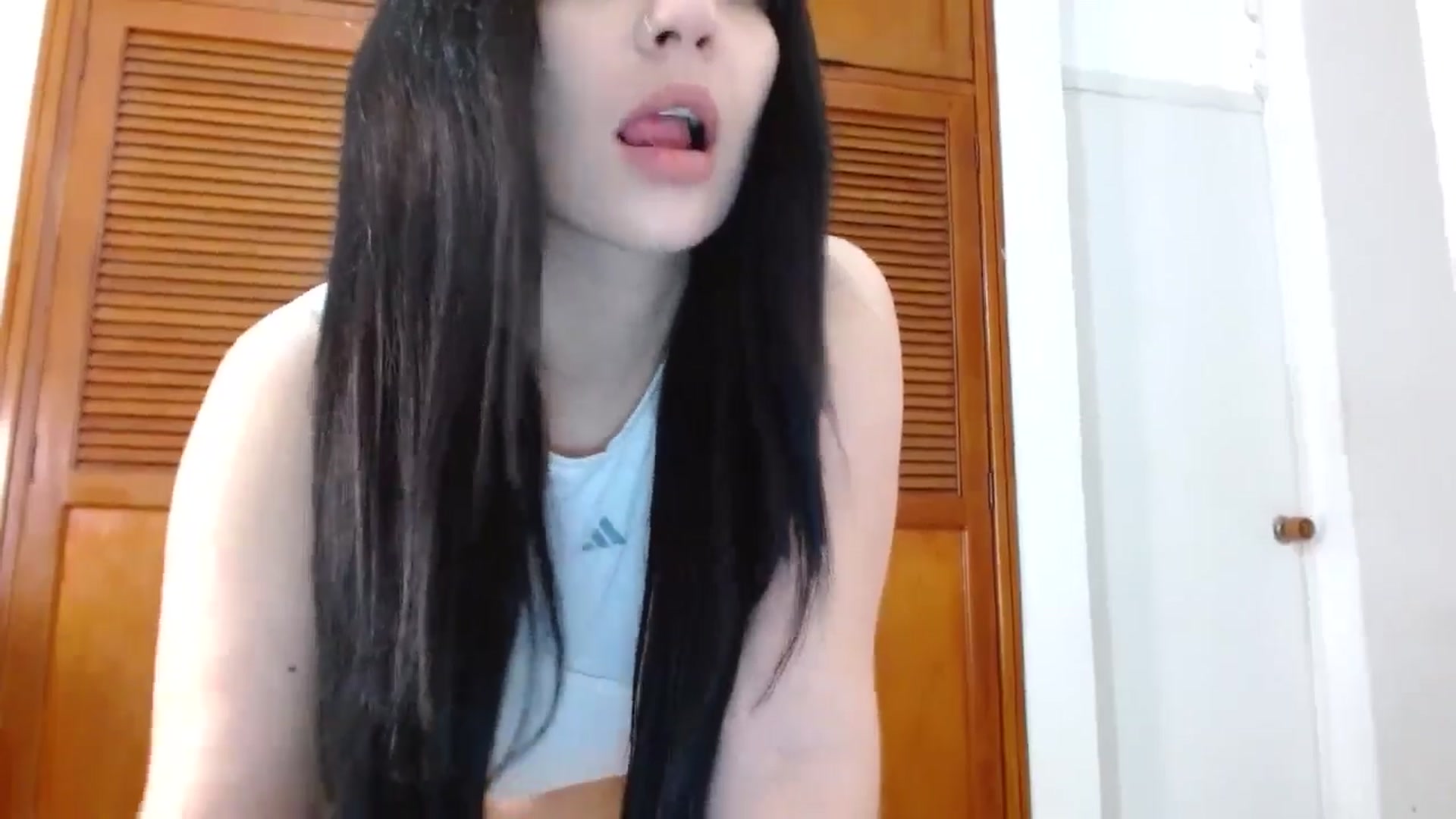 Gallery image thumbnail from KiraAmane's myfreecams stream on, 05/29/2024, 19:26 image 15 of 20