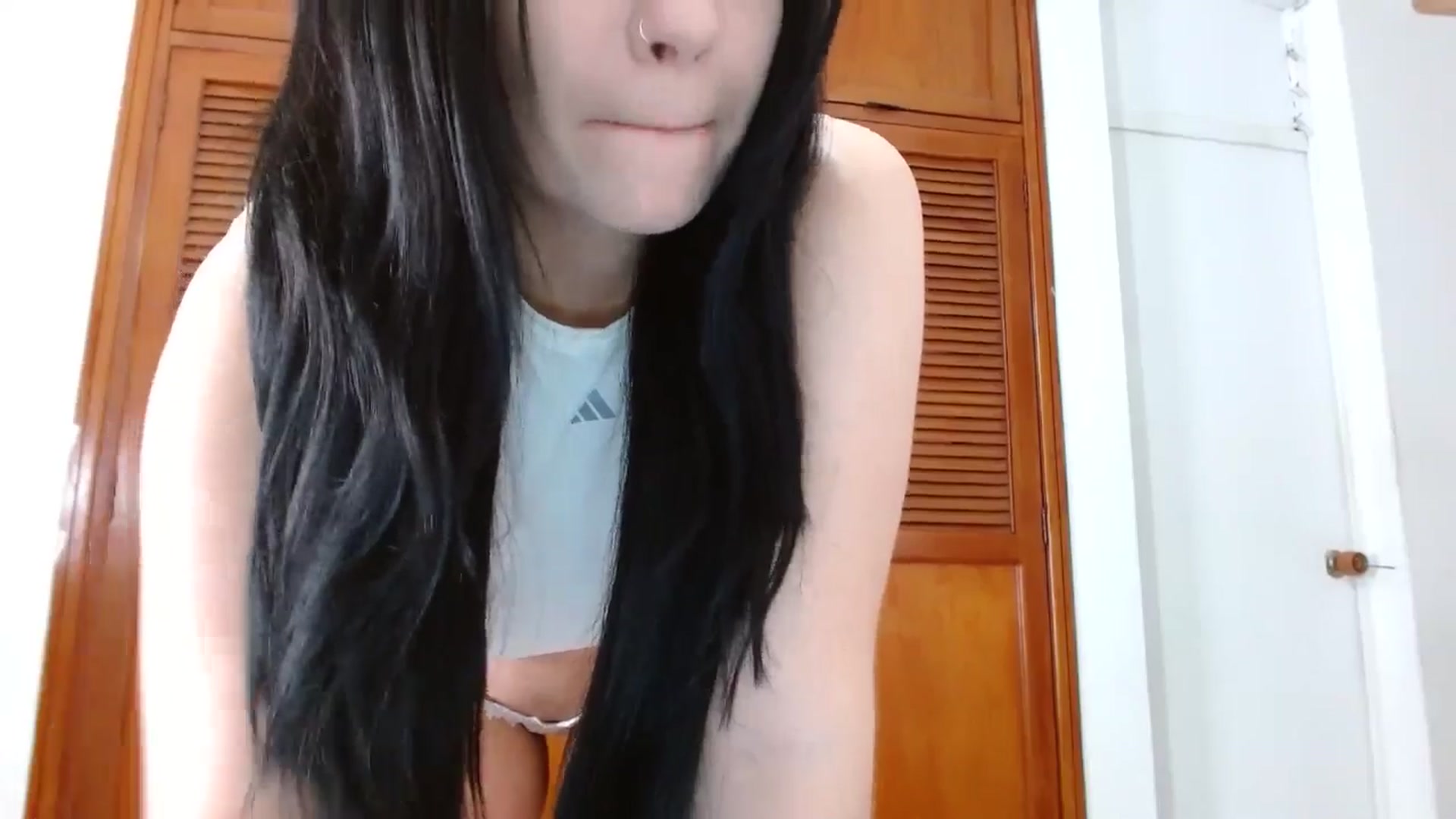 Gallery image thumbnail from KiraAmane's myfreecams stream on, 06/10/2024, 01:31 image 7 of 20