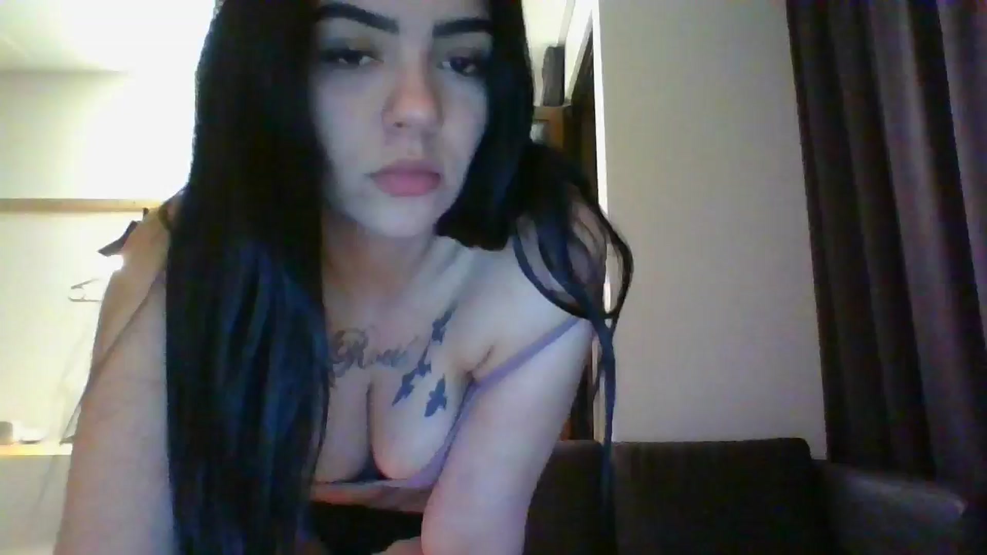 Gallery image thumbnail from KiraAmane's myfreecams stream on, 04/22/2026, 22:25 image 15 of 20