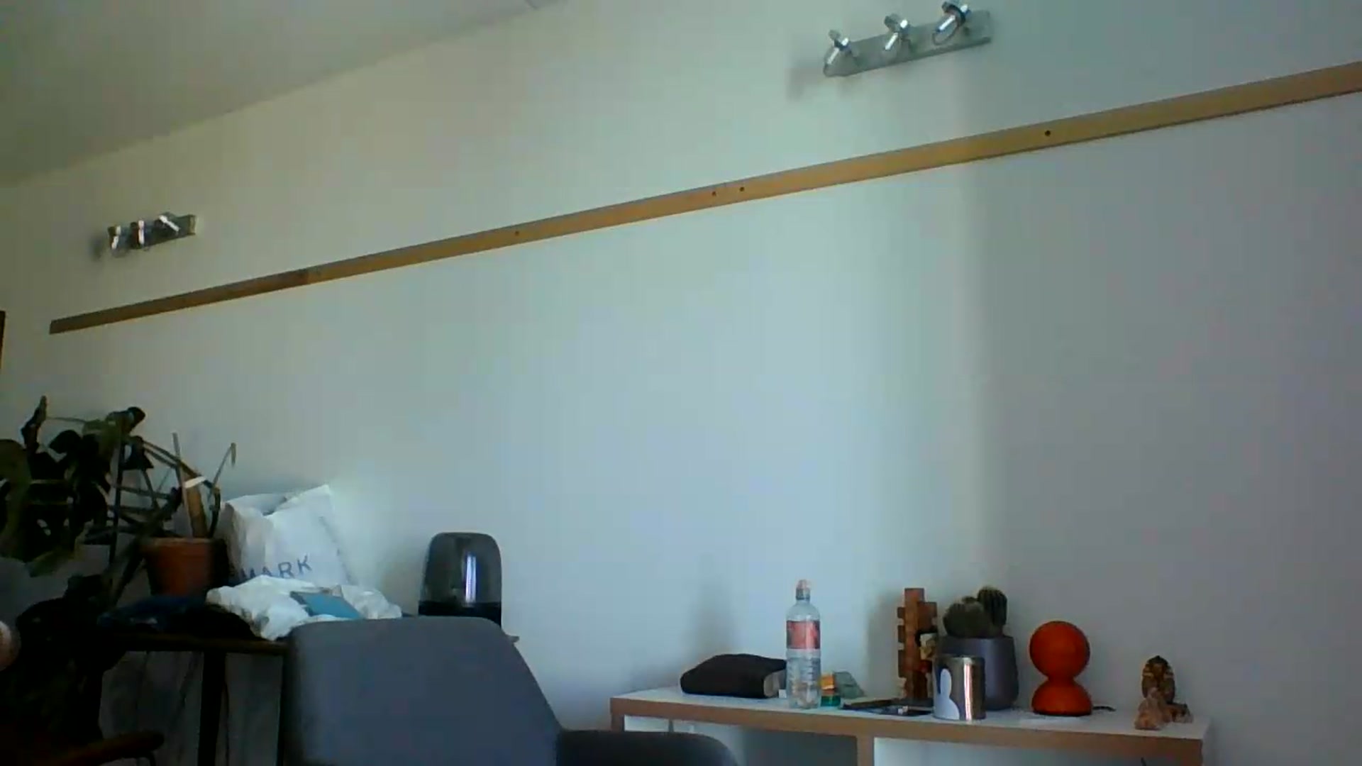Gallery image thumbnail from KiraAmane's myfreecams stream on, 08/13/2026, 11:10 image 2 of 20