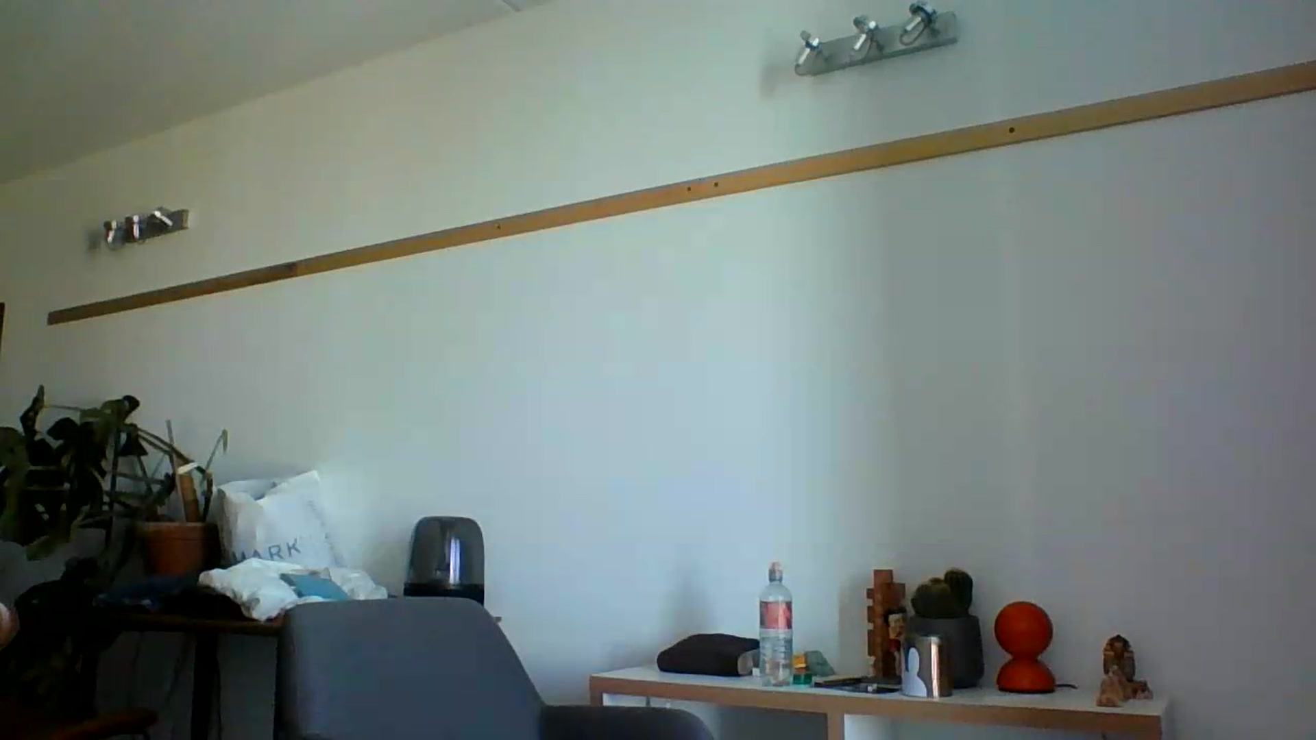 Gallery image thumbnail from KiraAmane's myfreecams stream on, 08/13/2026, 11:10 image 18 of 20