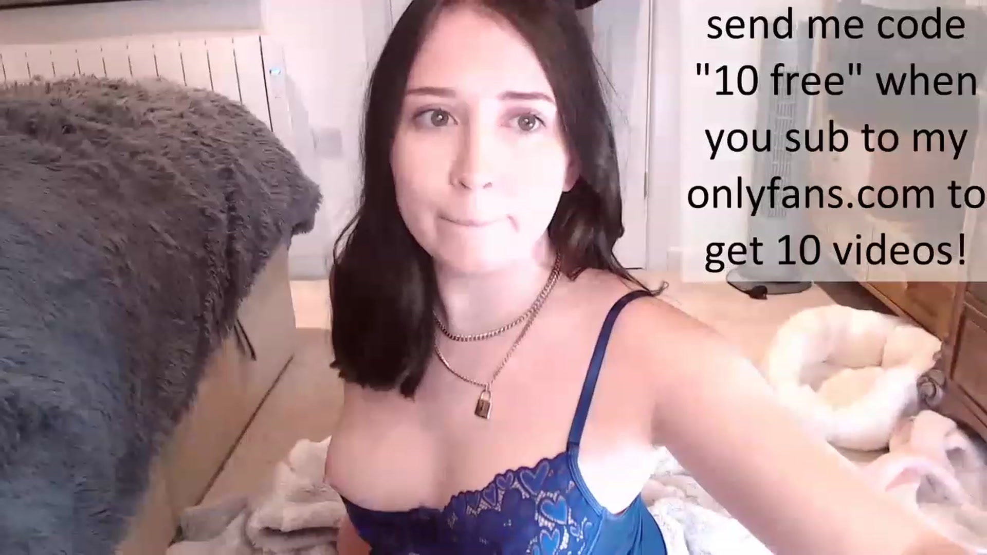 Gallery image thumbnail from KiraBee's myfreecams stream on, 03/06/2023, 24:06 image 18 of 20