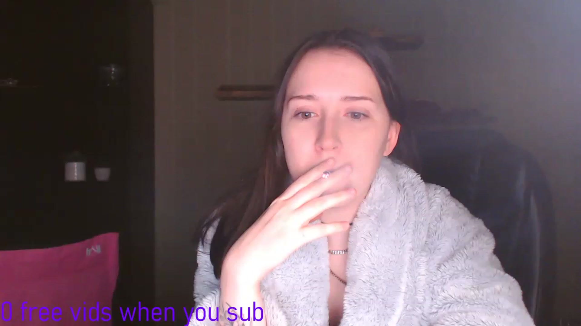 Gallery image thumbnail from KiraBee's myfreecams stream on, 03/26/2023, 23:48 image 1 of 20