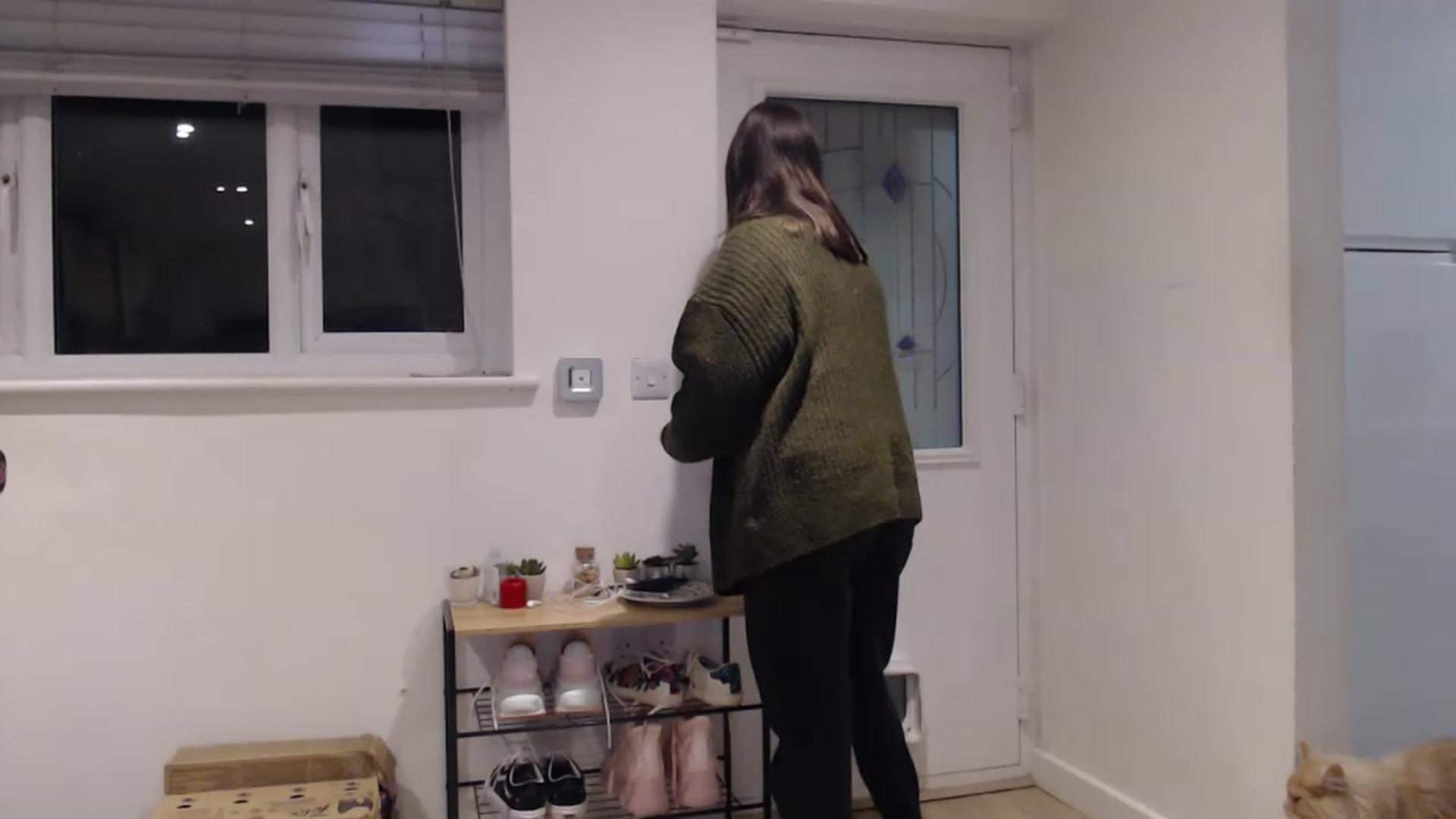Gallery image thumbnail from KiraBee's myfreecams stream on, 04/03/2023, 24:44 image 19 of 20