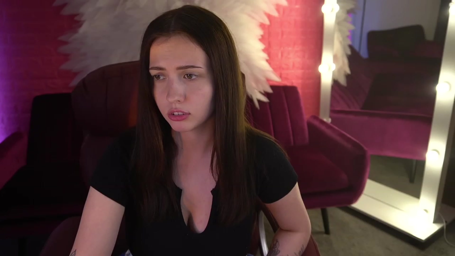 Gallery image thumbnail from KiraCandyy's myfreecams stream on, 05/30/2023, 11:55 image 16 of 20