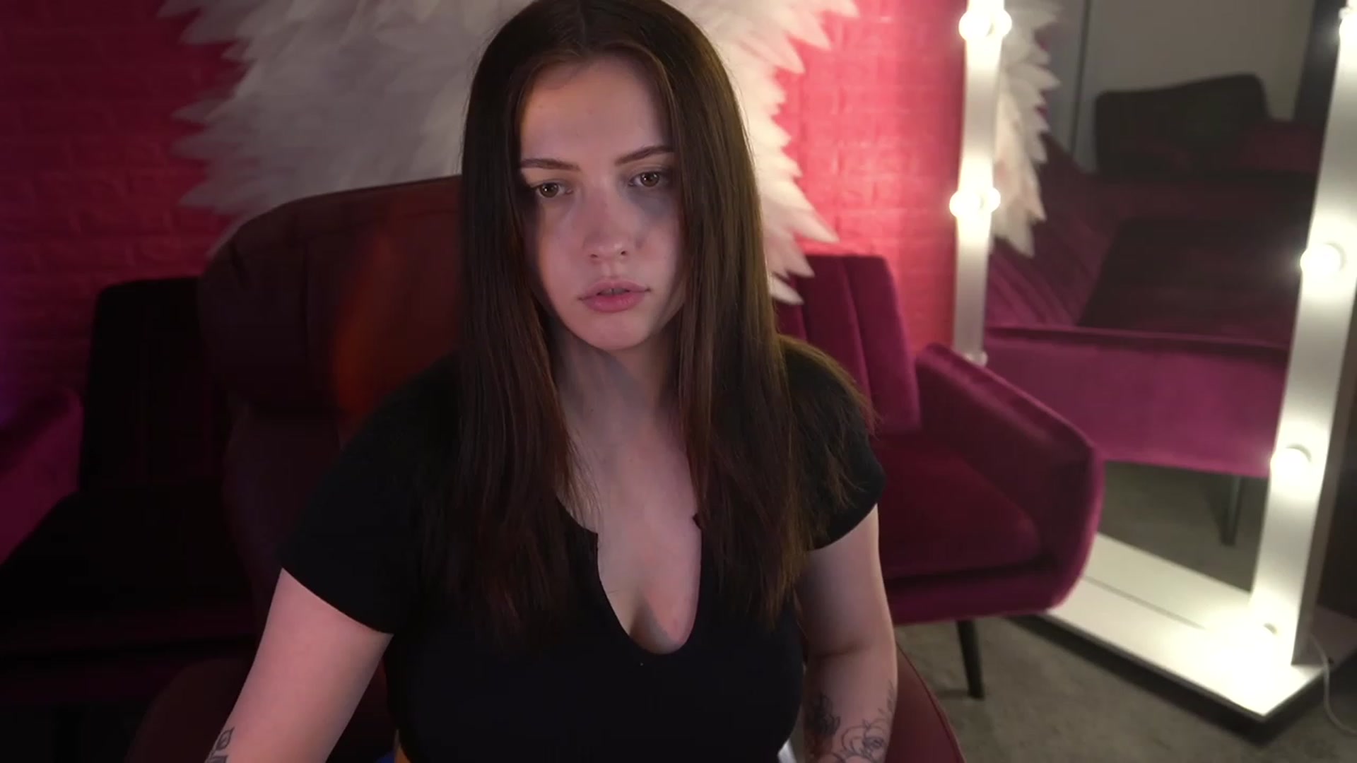 Gallery image thumbnail from KiraCandyy's myfreecams stream on, 05/30/2023, 11:55 image 3 of 20