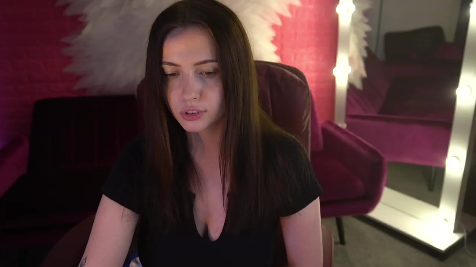 Gallery image thumbnail from KiraCandyy's myfreecams stream on, 05/30/2023, 11:55 image 8 of 20