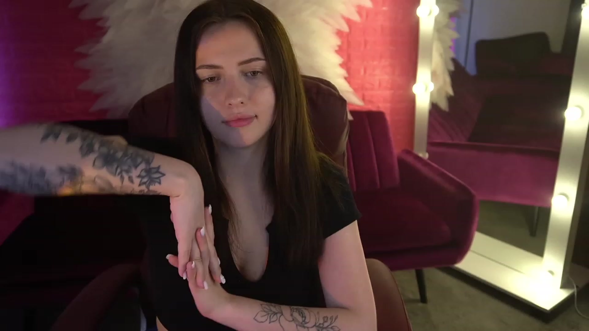Gallery image thumbnail from KiraCandyy's myfreecams stream on, 05/30/2023, 11:55 image 6 of 20
