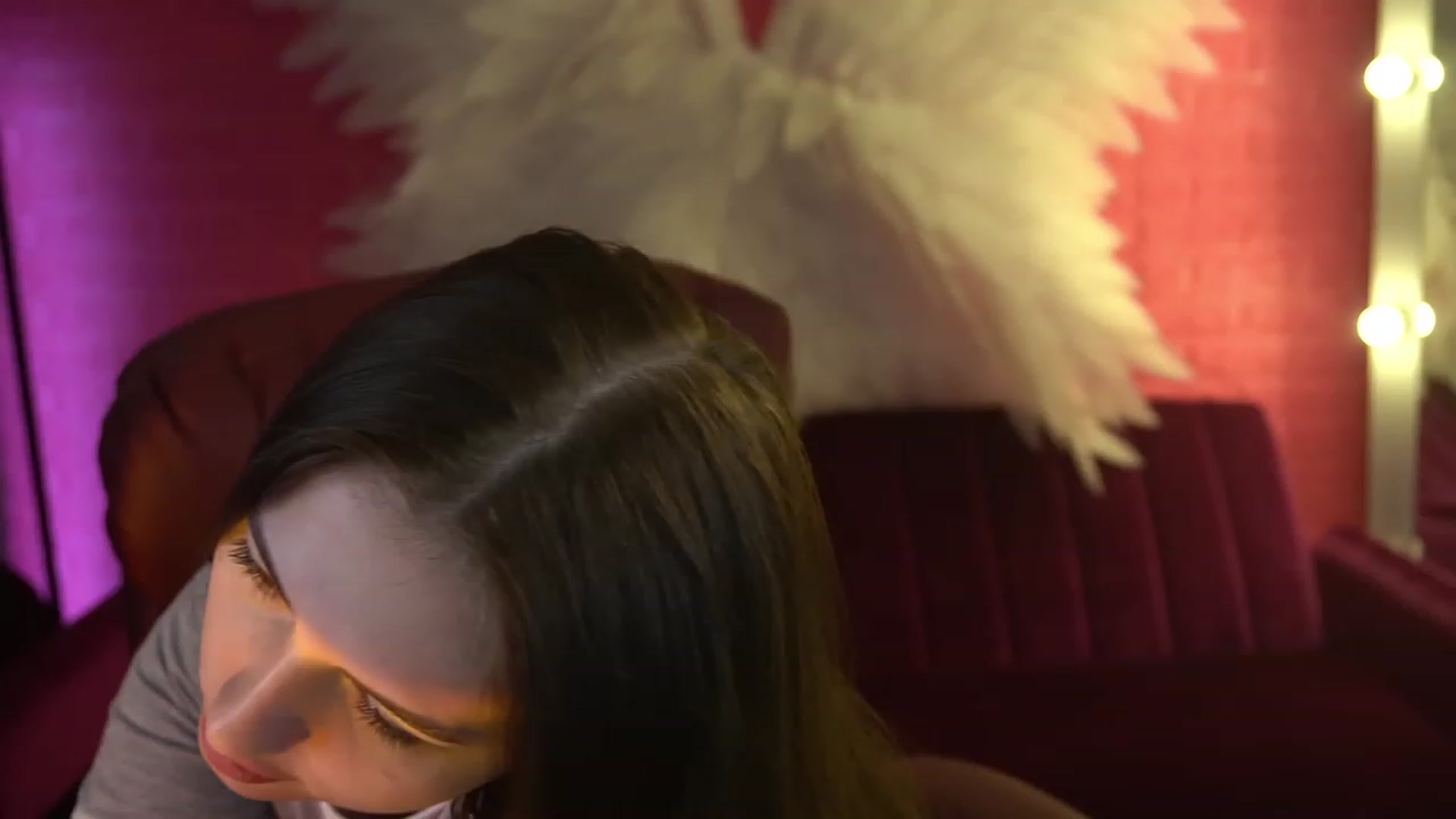 Gallery image thumbnail from KiraCandyy's myfreecams stream on, 06/01/2023, 10:23 image 4 of 20