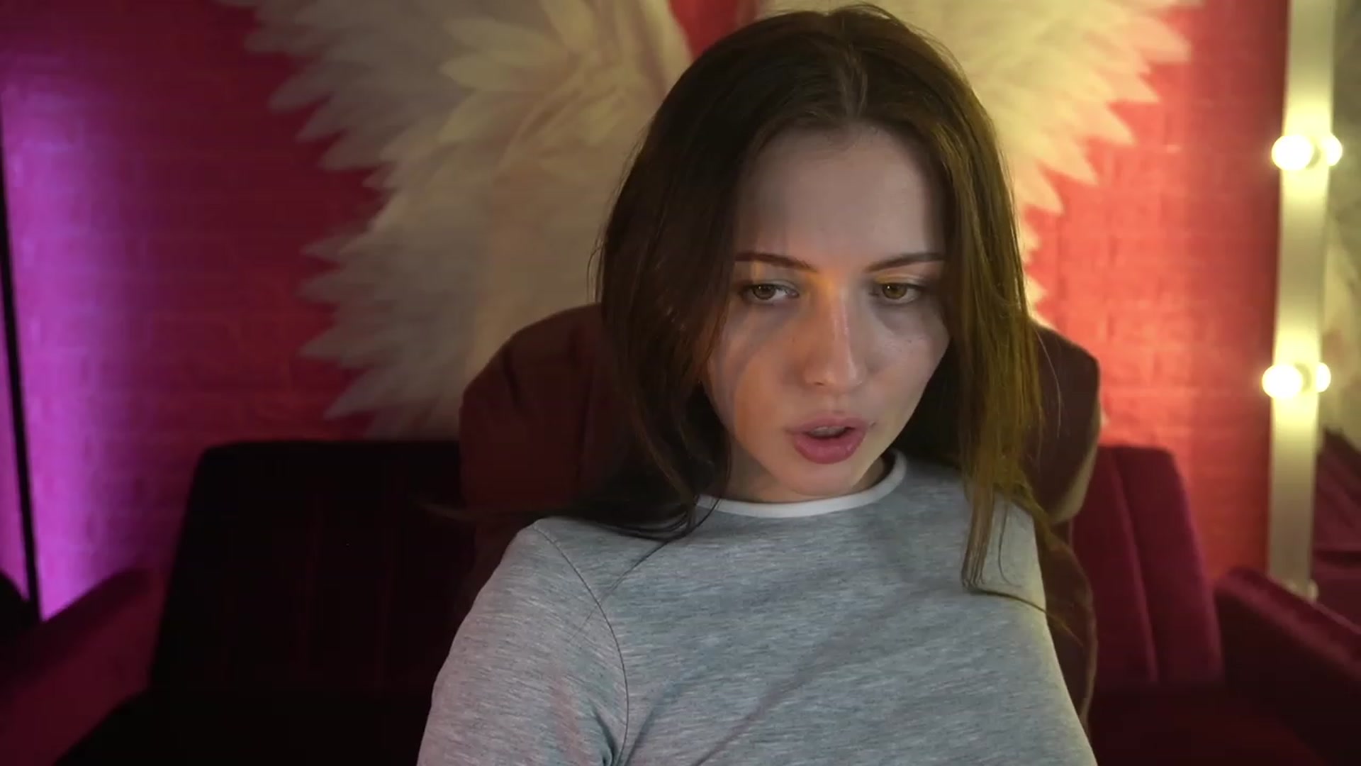 Gallery image thumbnail from KiraCandyy's myfreecams stream on, 06/01/2023, 10:35 image 6 of 20