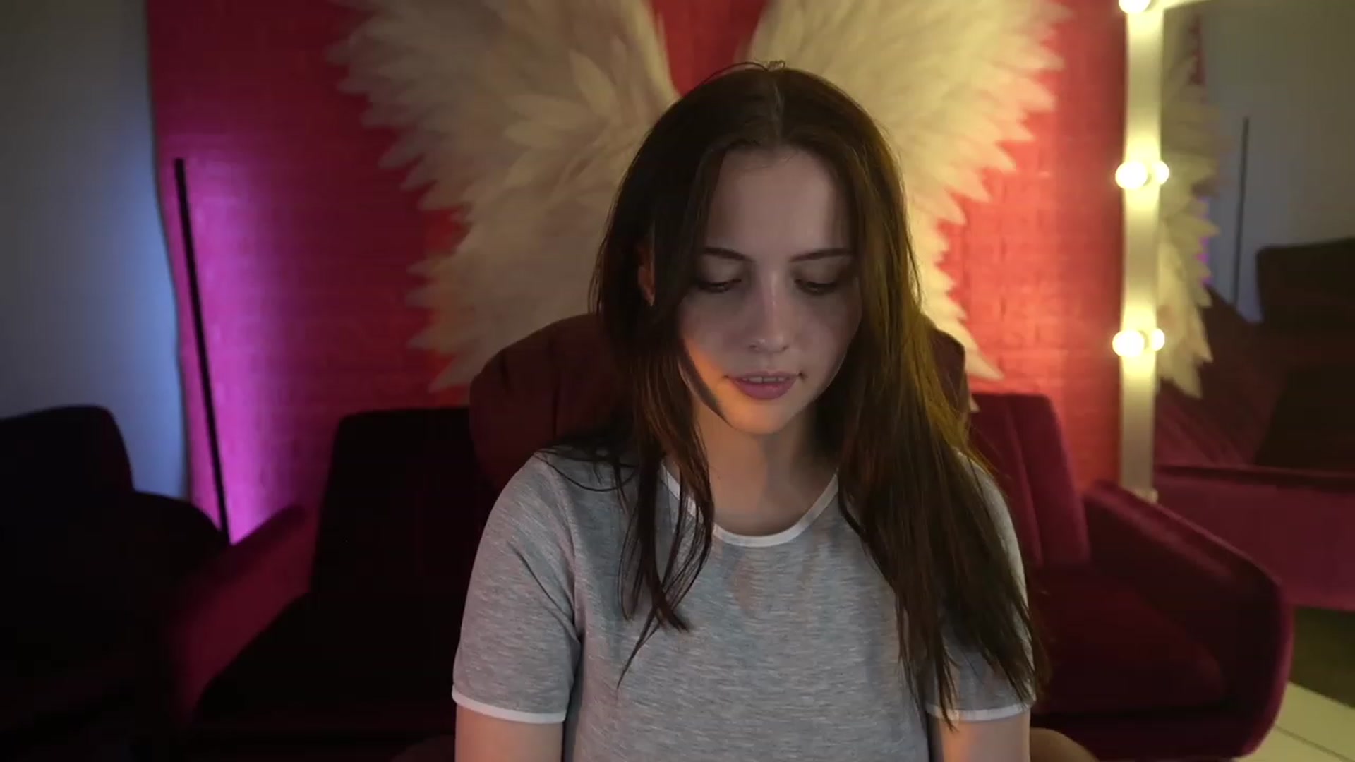 Gallery image thumbnail from KiraCandyy's myfreecams stream on, 06/01/2023, 10:59 image 12 of 20