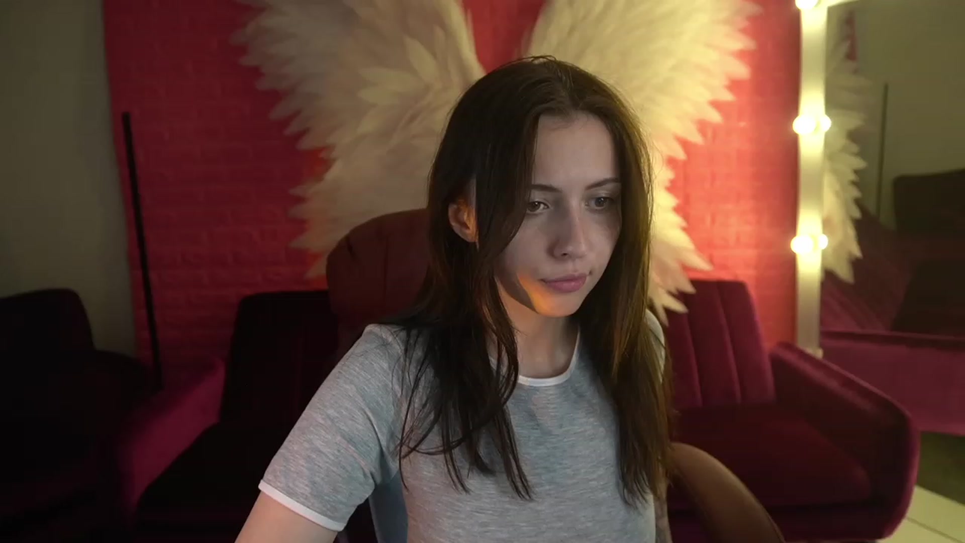 Gallery image thumbnail from KiraCandyy's myfreecams stream on, 06/01/2023, 10:59 image 8 of 20