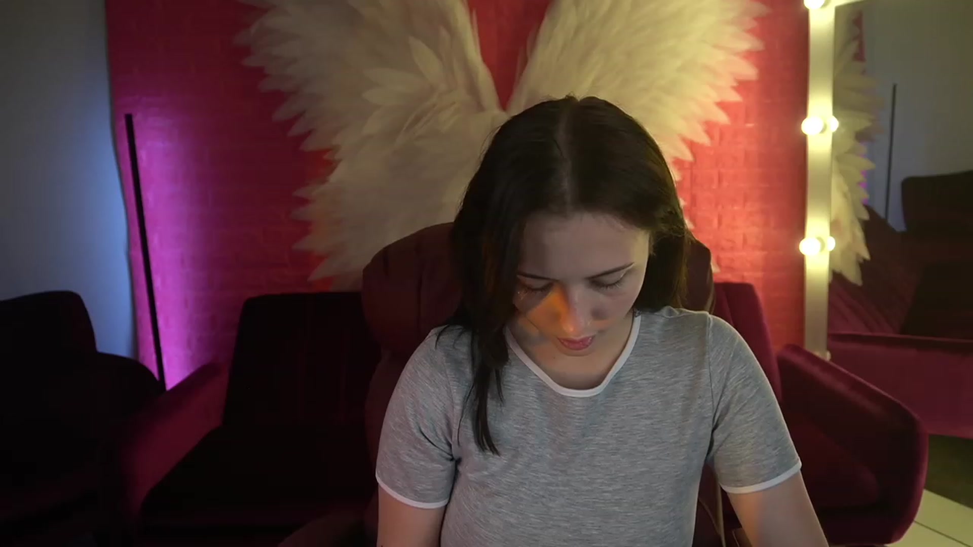 Gallery image thumbnail from KiraCandyy's myfreecams stream on, 06/01/2023, 10:59 image 9 of 20