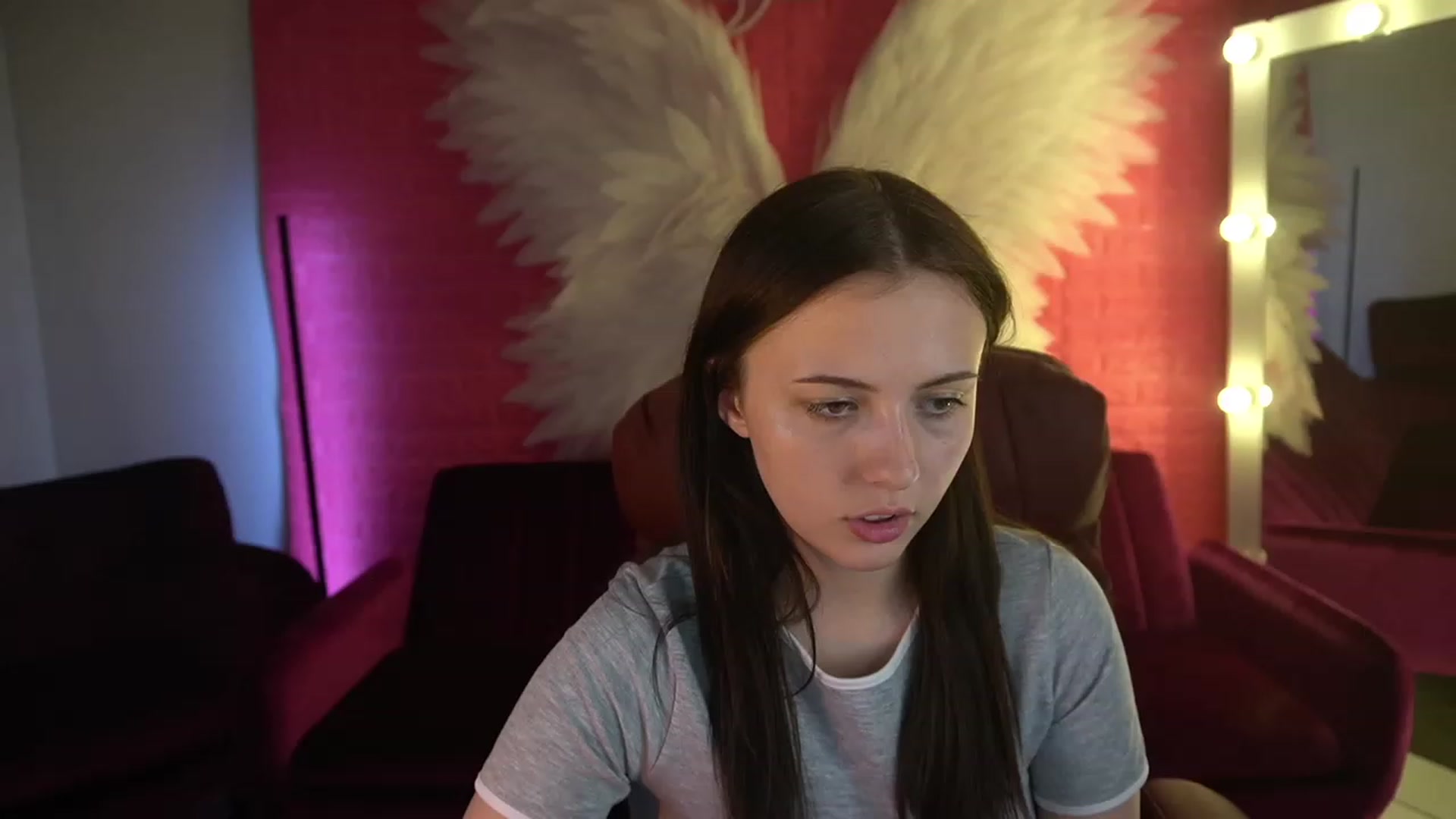 Gallery image thumbnail from KiraCandyy's myfreecams stream on, 06/01/2023, 11:49 image 10 of 20