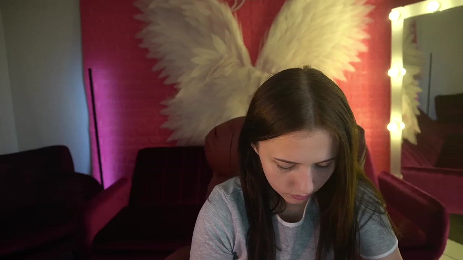 Gallery image thumbnail from KiraCandyy's myfreecams stream on, 06/01/2023, 11:49 image 11 of 20