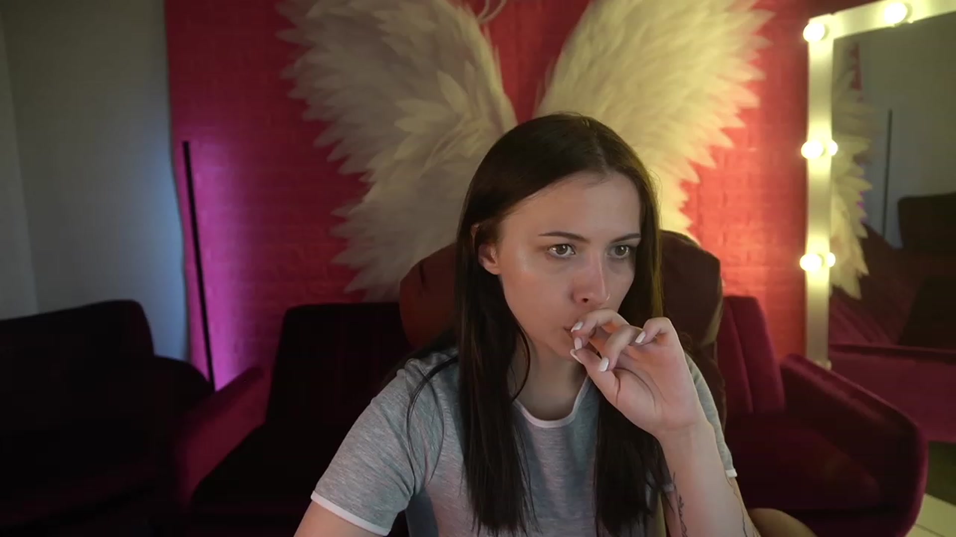 Gallery image thumbnail from KiraCandyy's myfreecams stream on, 06/01/2023, 11:49 image 6 of 20