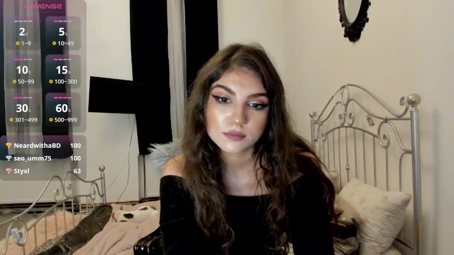 Gallery image thumbnail from KiraCherry's myfreecams stream on, 11/10/2025, 02:57 image 17 of 20