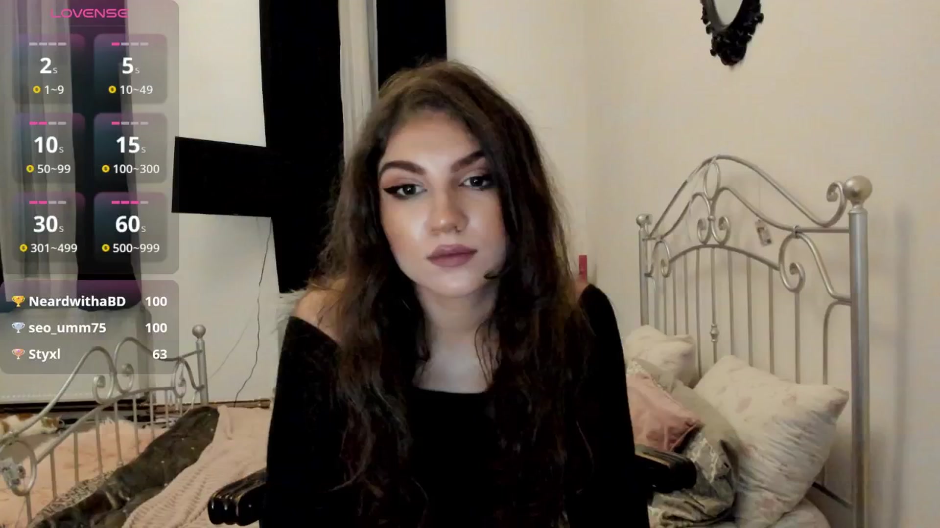 Gallery image thumbnail from KiraCherry's myfreecams stream on, 11/10/2025, 04:17 image 7 of 20