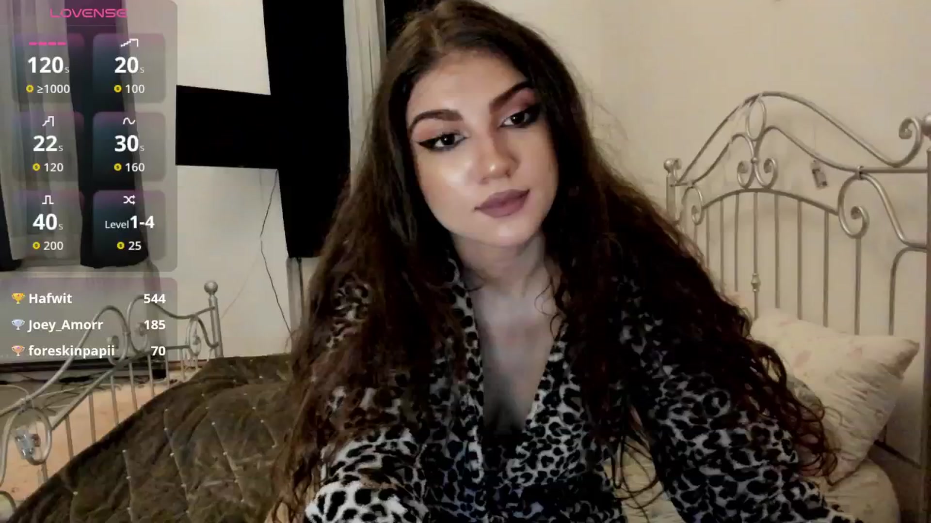 Gallery image thumbnail from KiraCherry's myfreecams stream on, 11/14/2025, 02:05 image 1 of 20