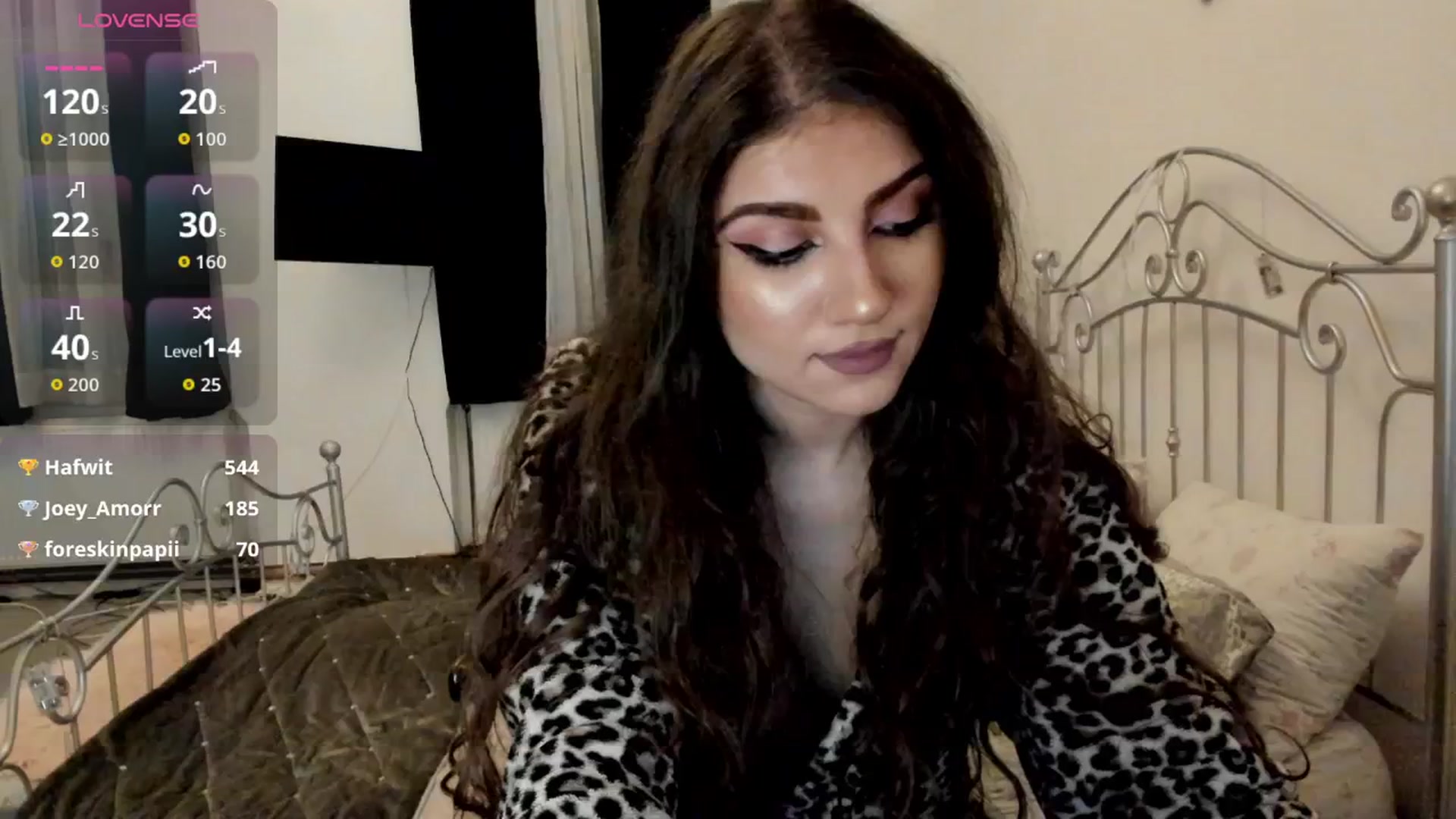 Gallery image thumbnail from KiraCherry's myfreecams stream on, 11/14/2025, 02:05 image 8 of 20