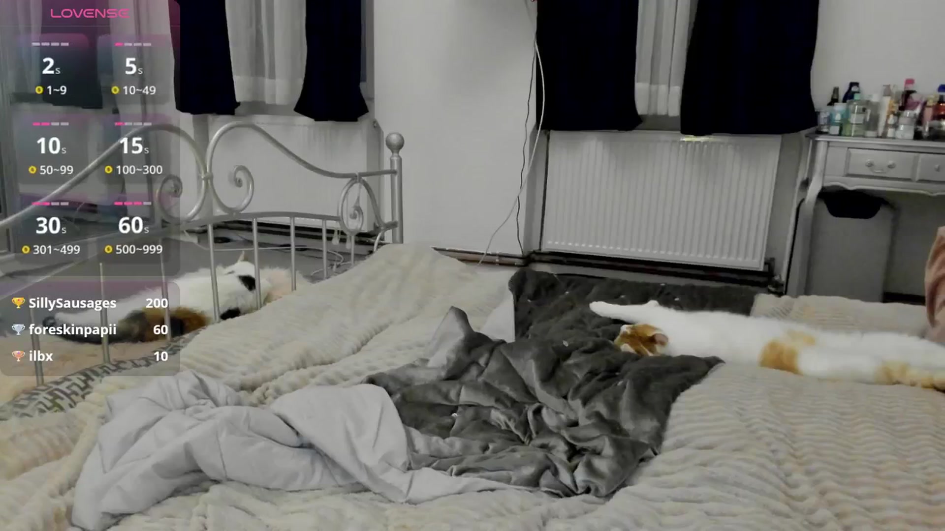 Gallery image thumbnail from KiraCherry's myfreecams stream on, 11/19/2025, 02:18 image 10 of 20