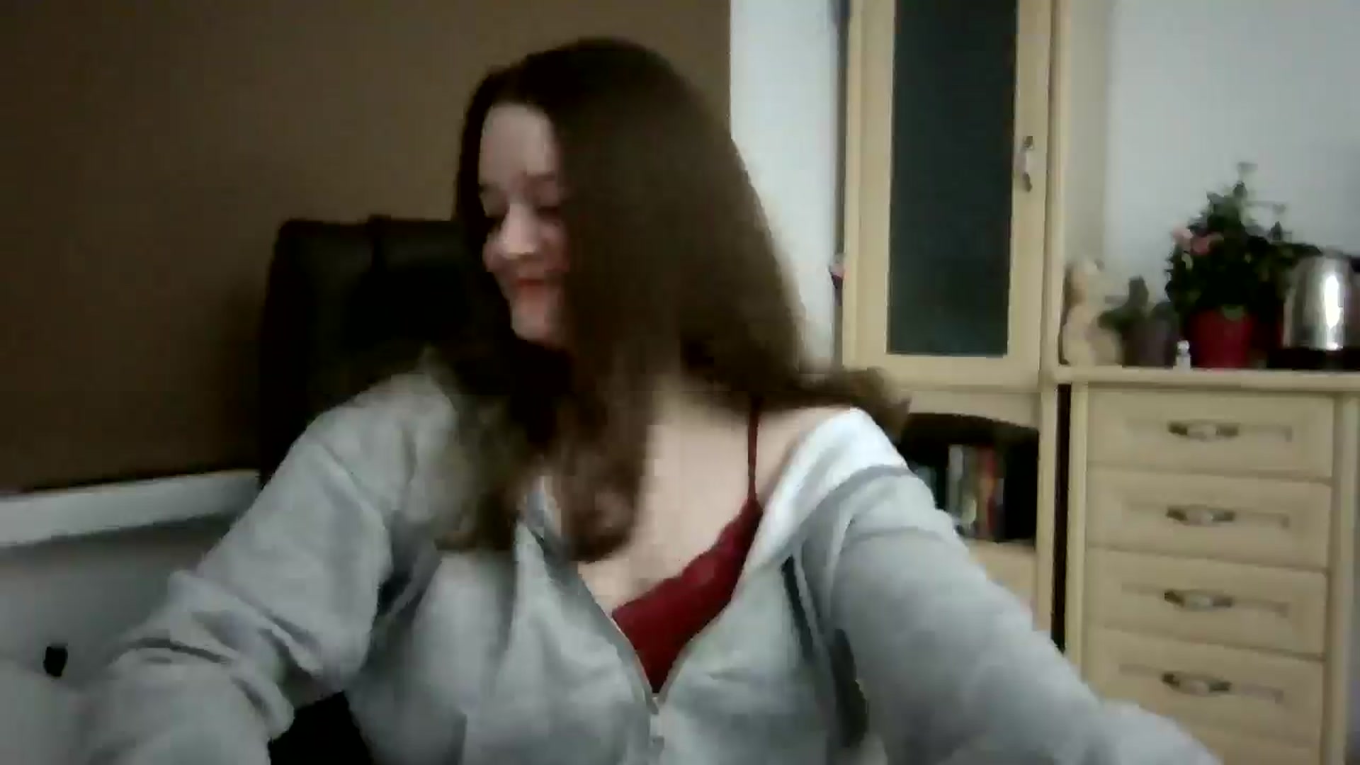 Gallery image thumbnail from KiraDelys's myfreecams stream on, 12/12/2025, 02:47 image 13 of 20