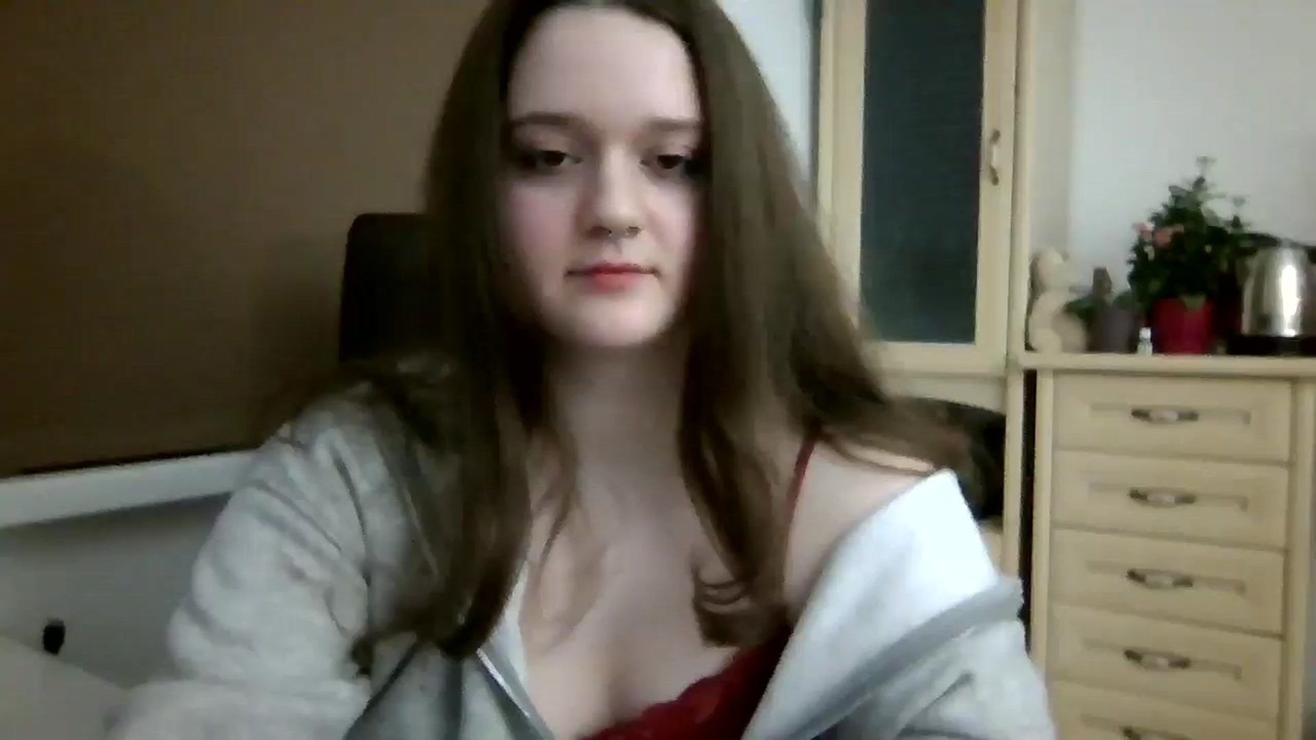 Gallery image thumbnail from KiraDelys's myfreecams stream on, 12/12/2025, 02:47 image 10 of 20