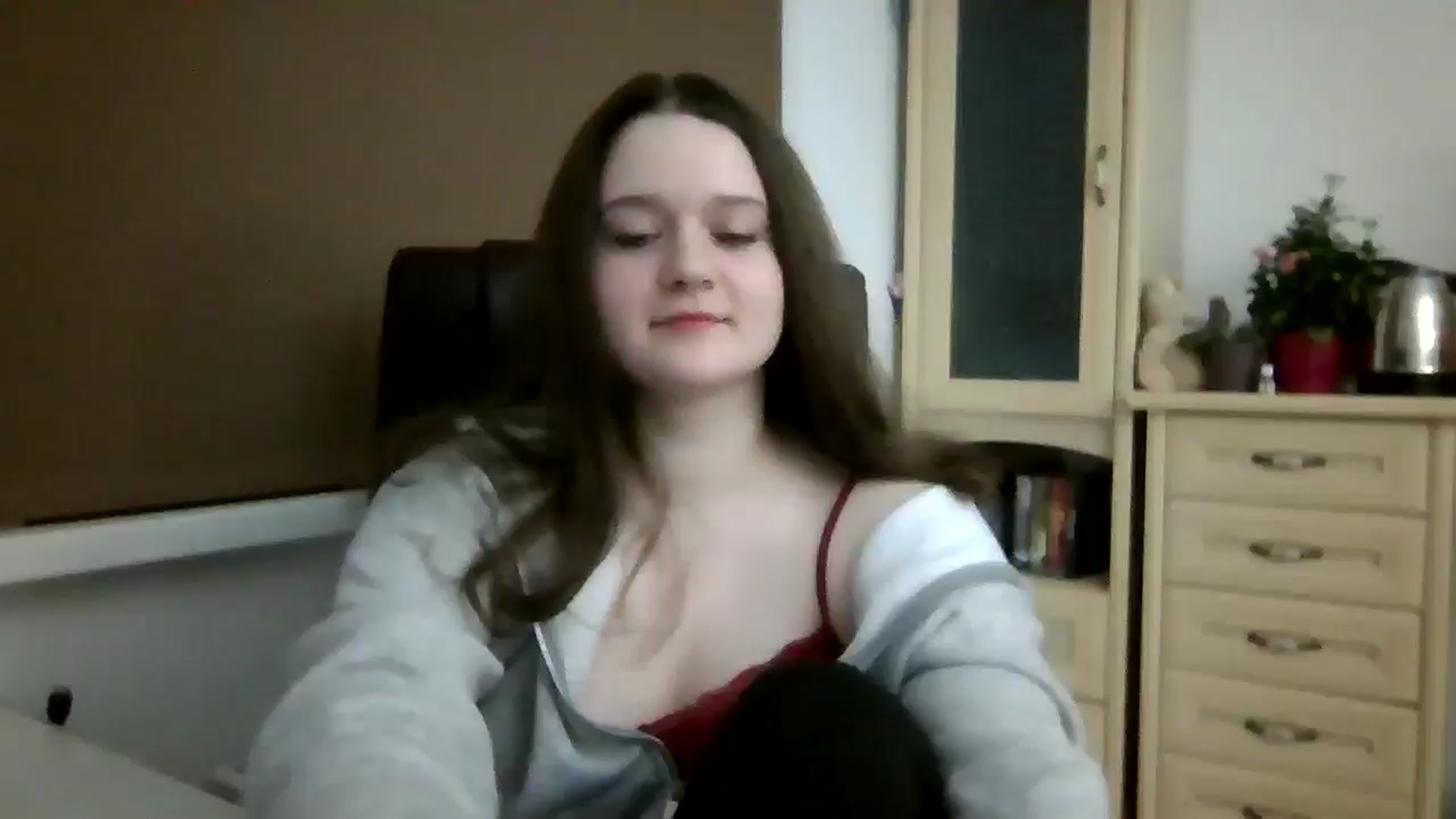 Gallery image thumbnail from KiraDelys's myfreecams stream on, 12/12/2025, 02:47 image 1 of 20