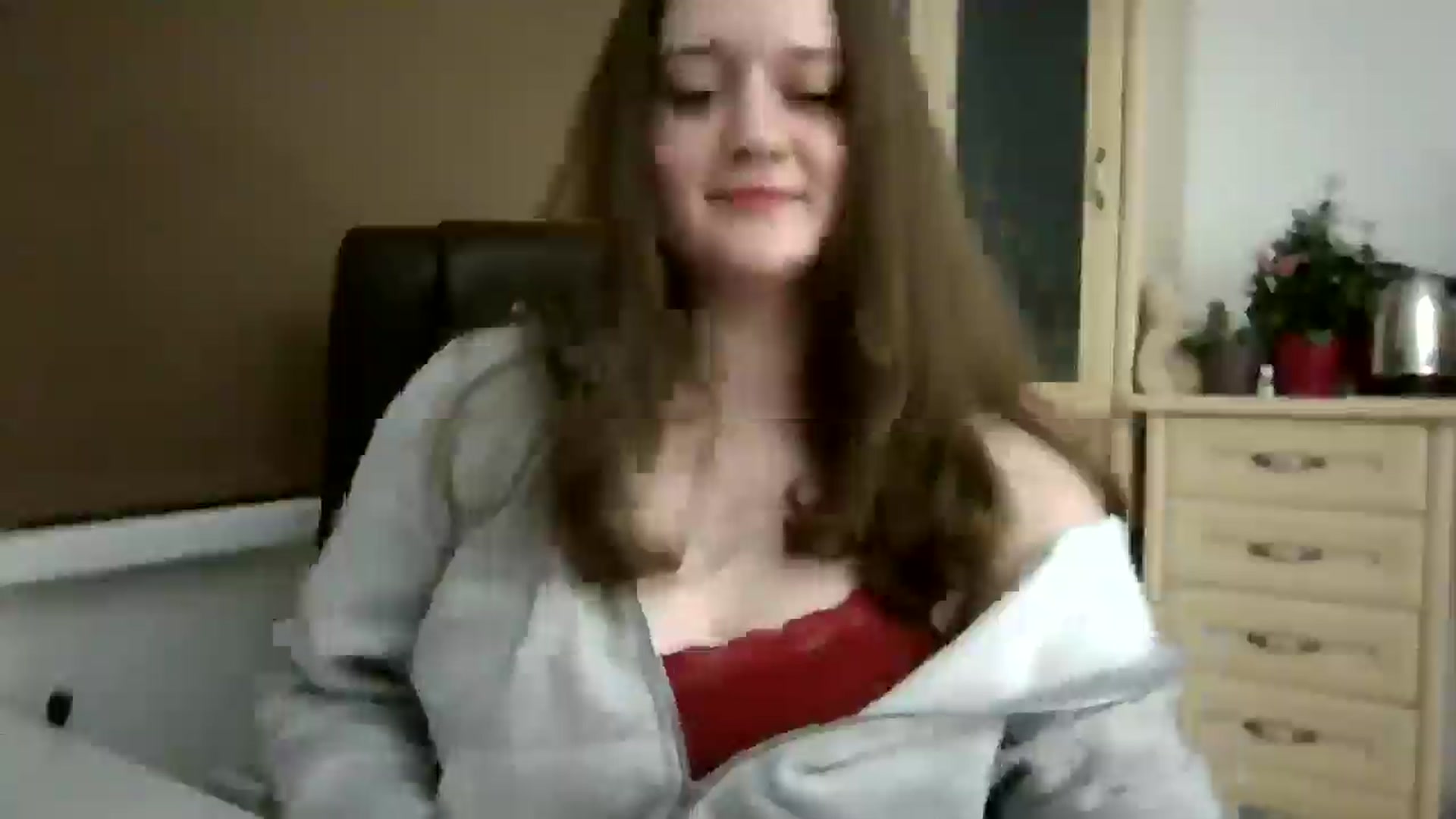 Gallery image thumbnail from KiraDelys's myfreecams stream on, 12/12/2025, 02:47 image 14 of 20